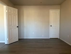 5406 Lyndhurst Drive Property Photo 10