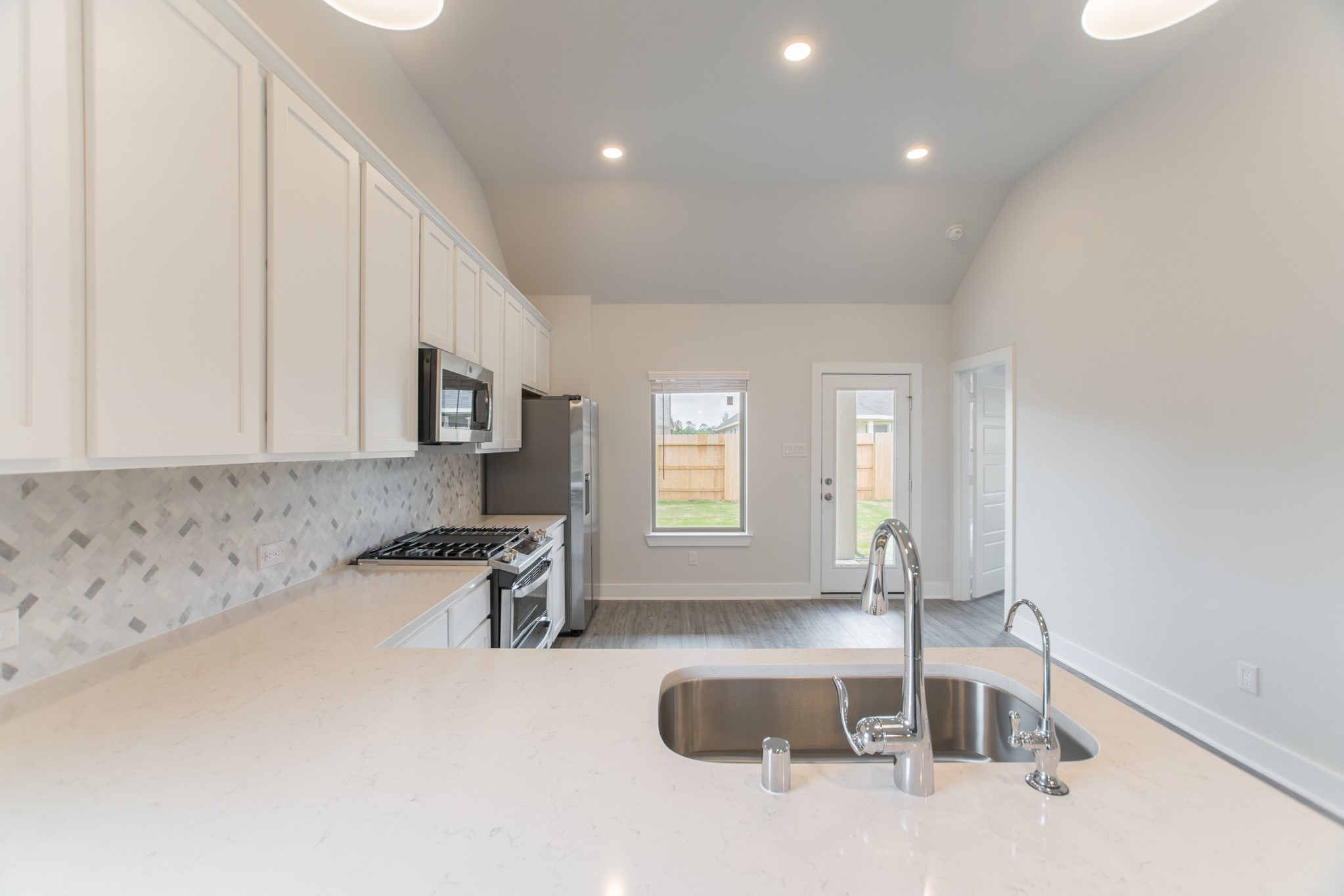 10539 Preserve Way Property Photo 9