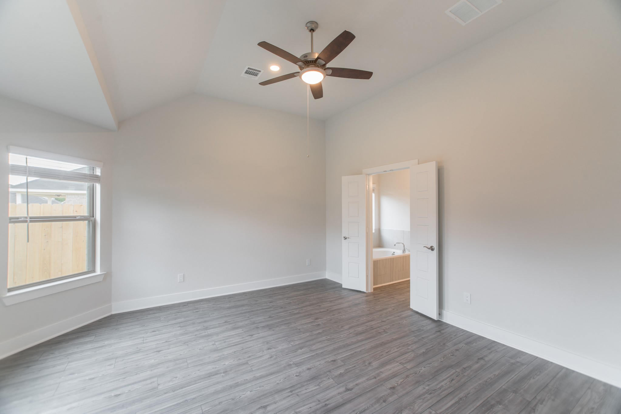 10539 Preserve Way Property Photo 13