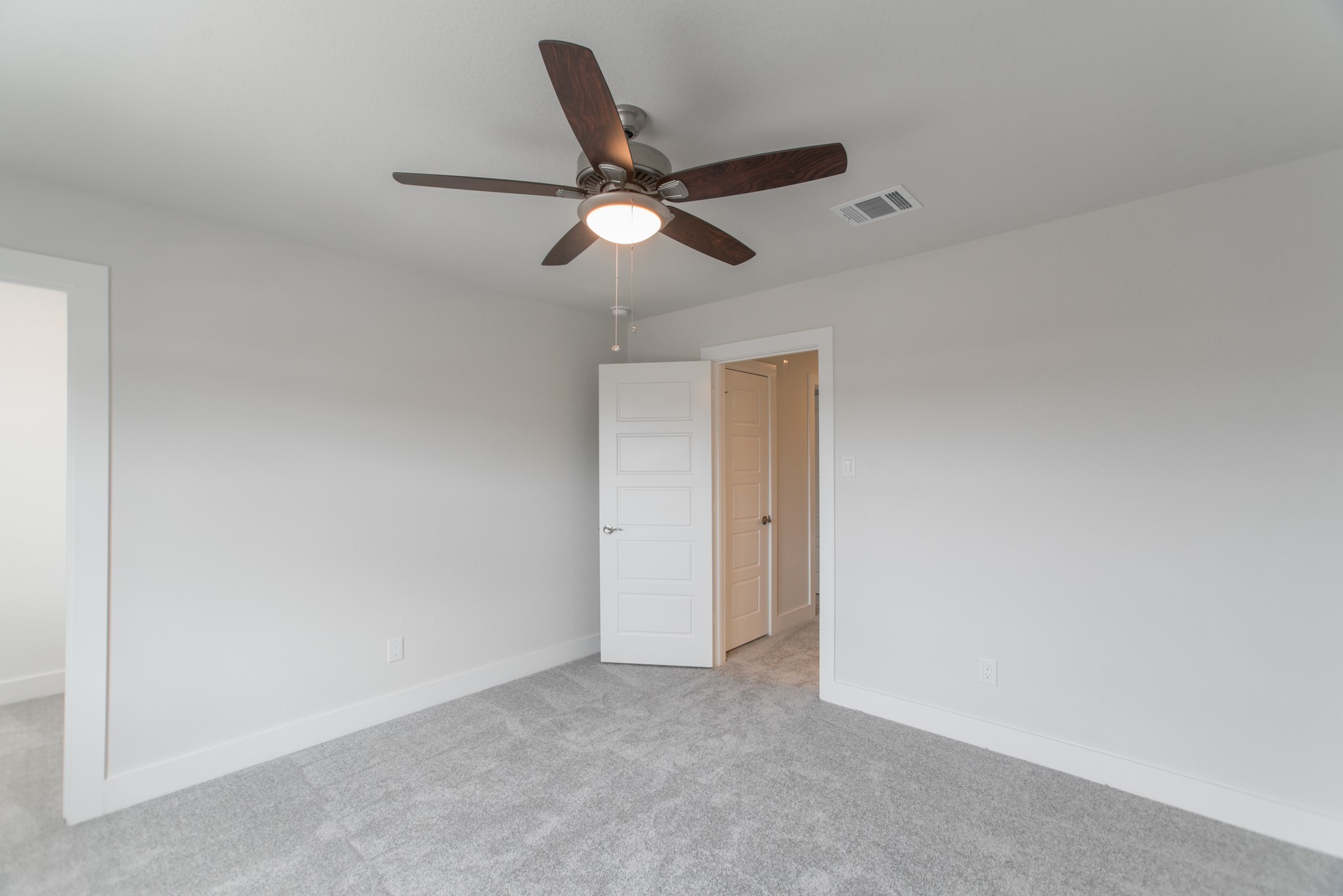 10539 Preserve Way Property Photo 26