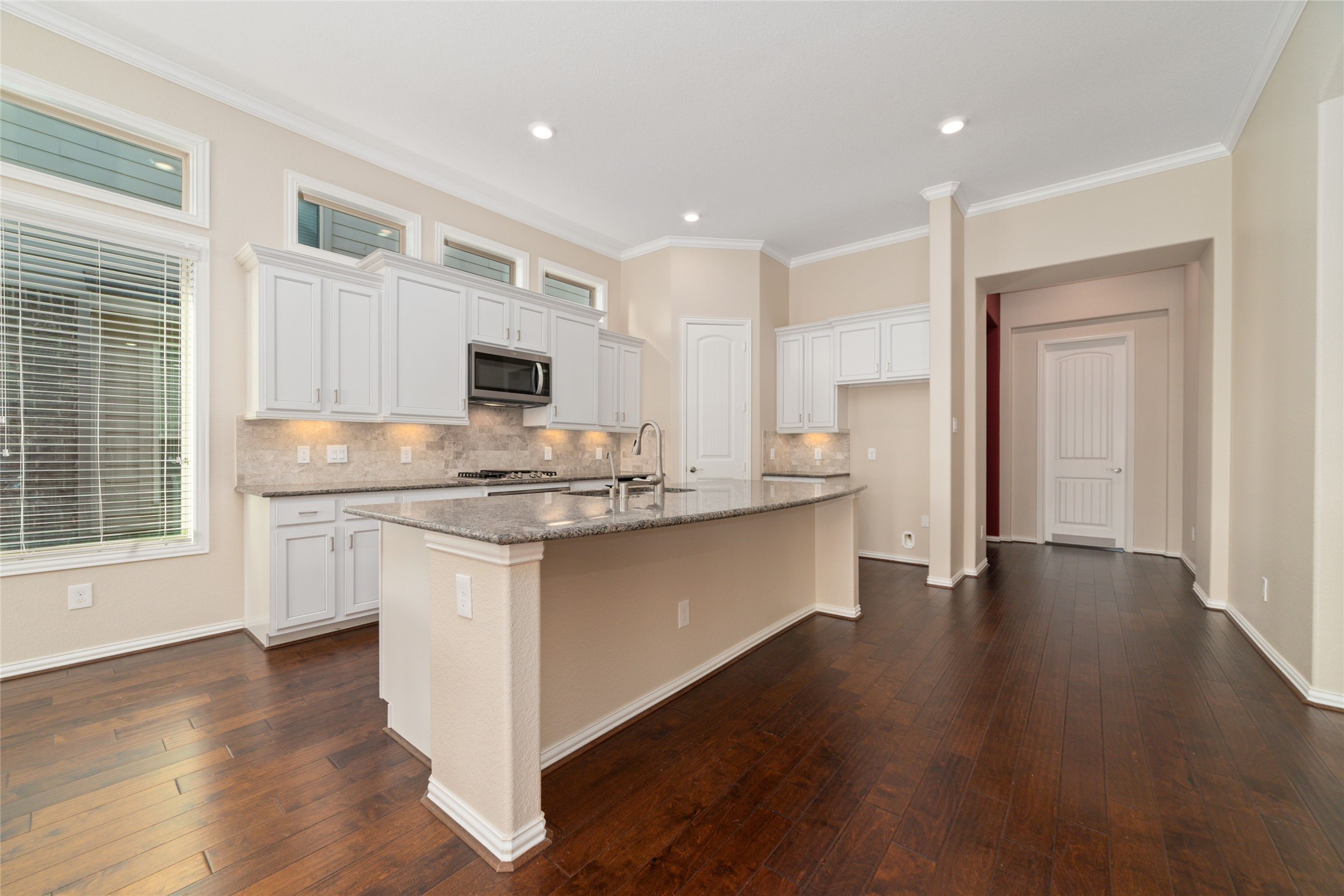 22315 Taren Court Property Photo 8