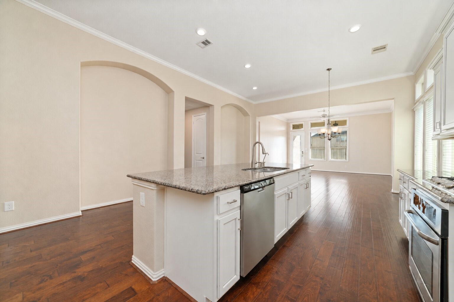 22315 Taren Court Property Photo 12