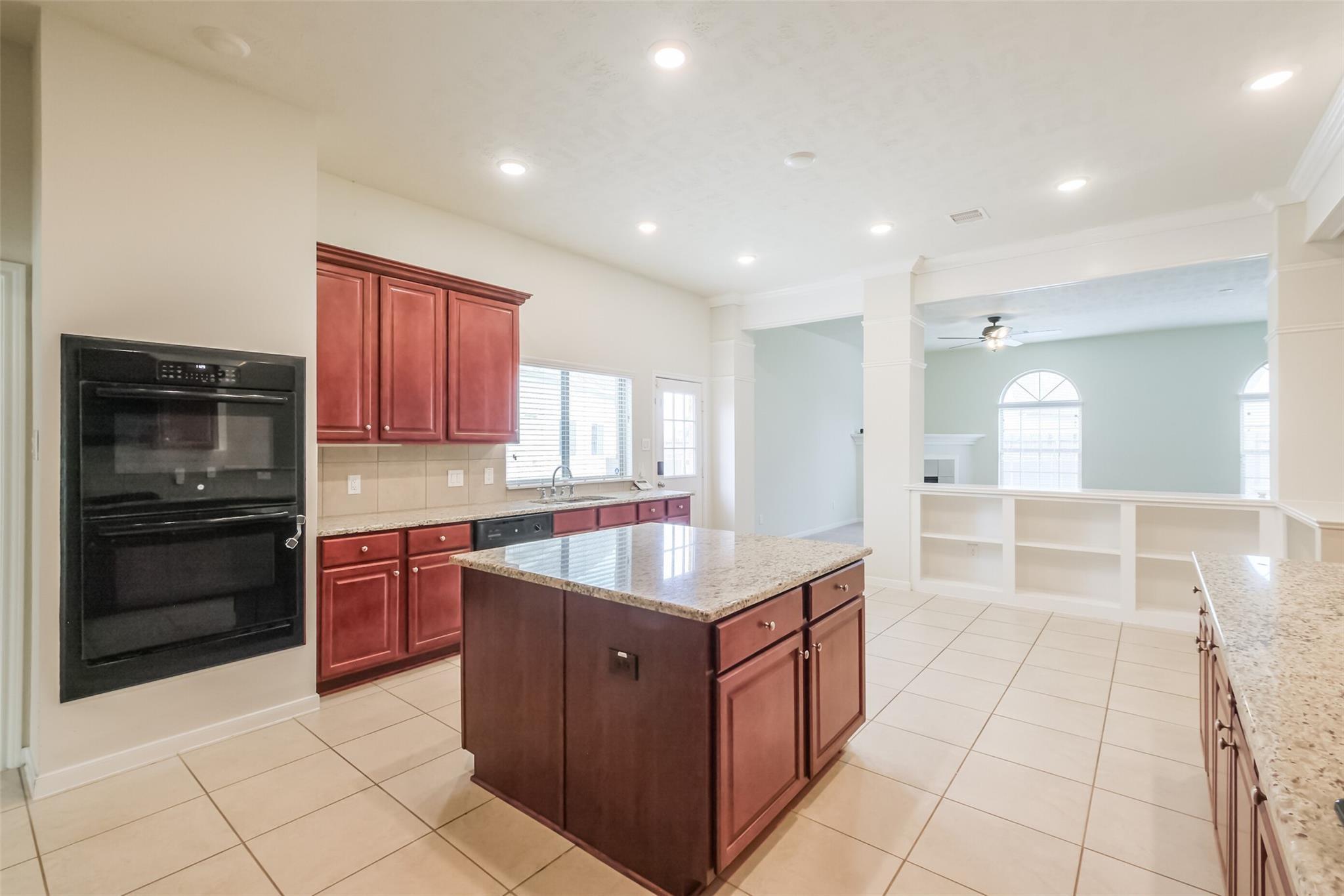 6811 Gonzales Point, Manvel Tx 77578 Property Photo 11