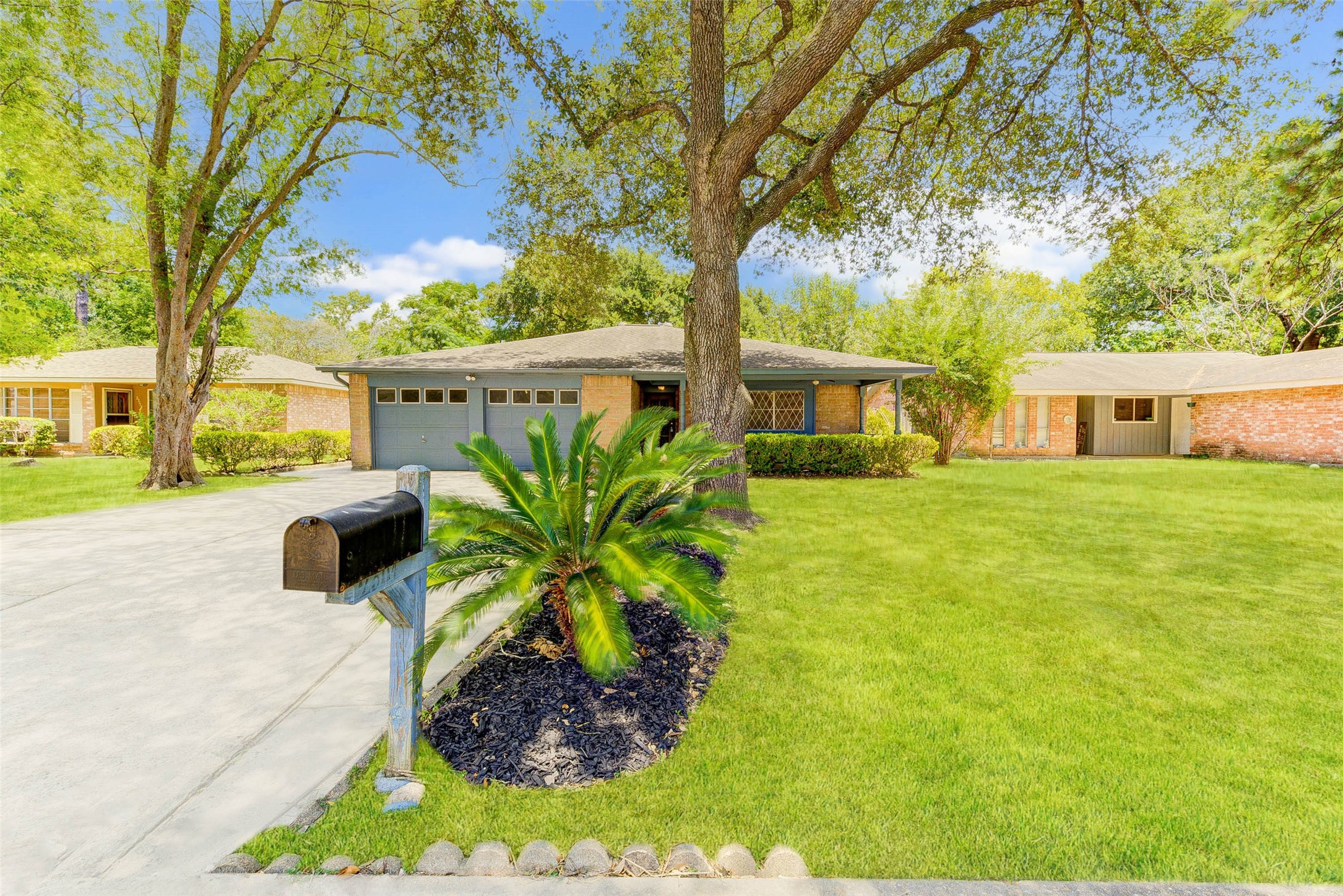 23114 Ludgate Drive Property Photo 2