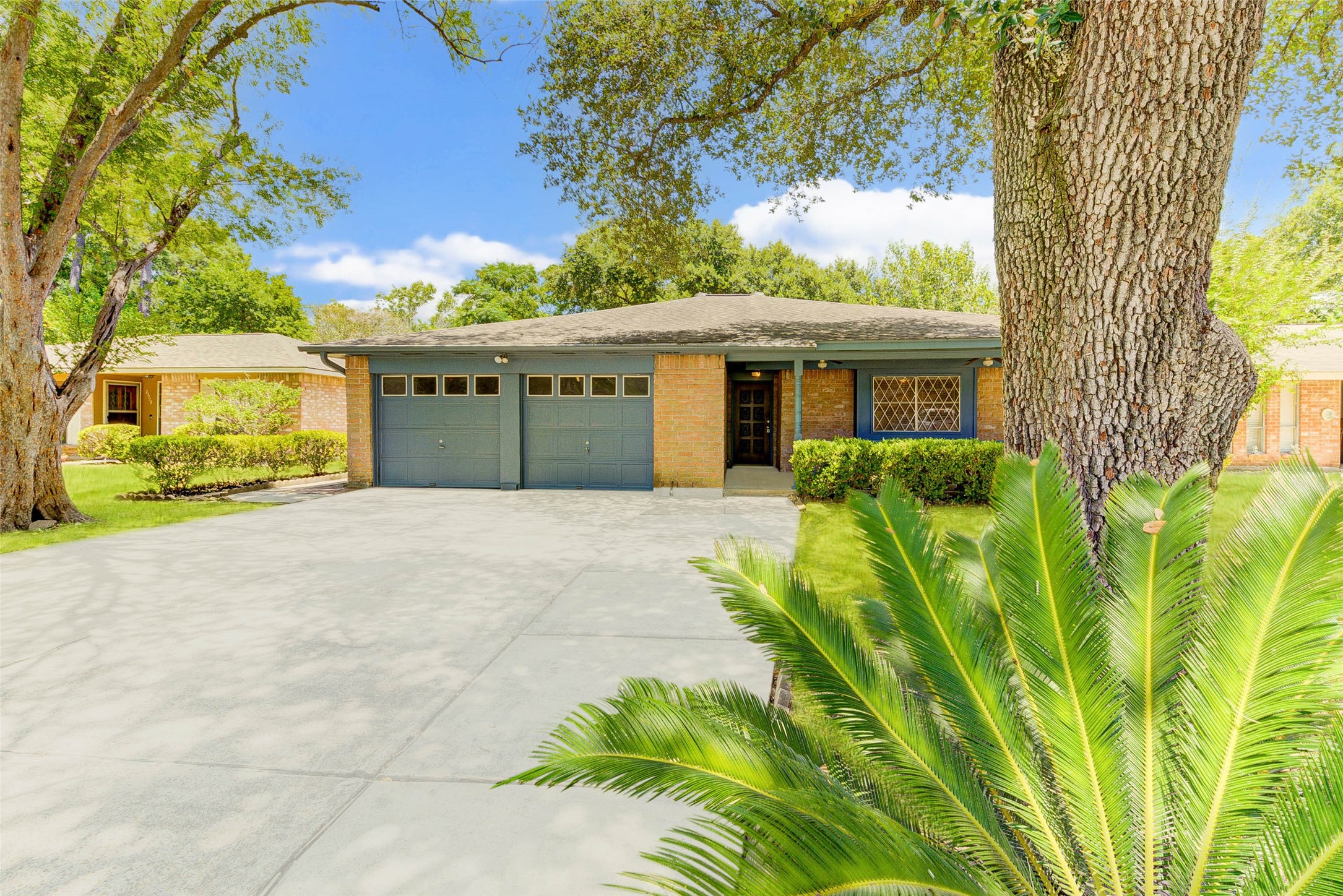 23114 Ludgate Drive Property Photo 5