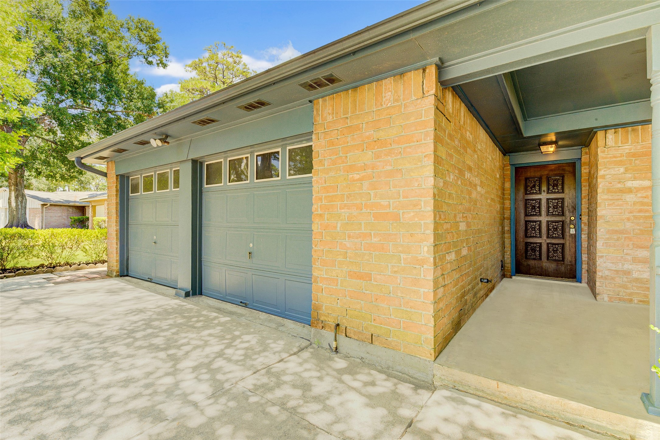 23114 Ludgate Drive Property Photo 11