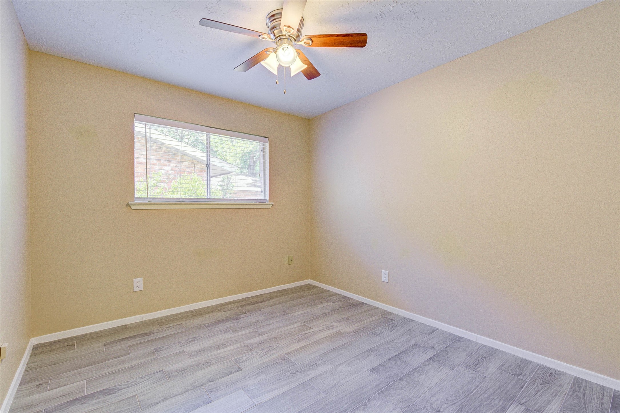 23114 Ludgate Drive Property Photo 22