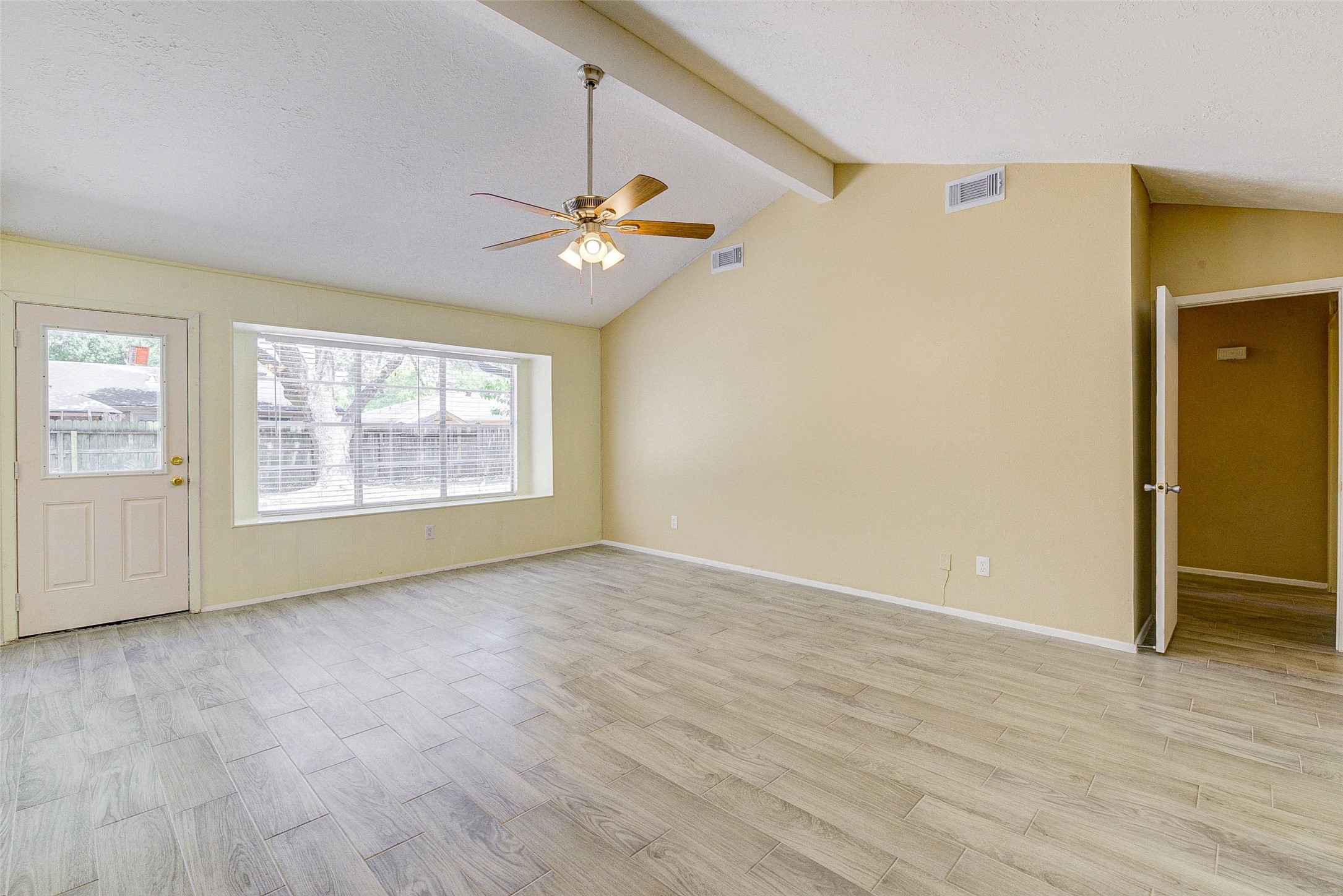 23114 Ludgate Drive Property Photo 30