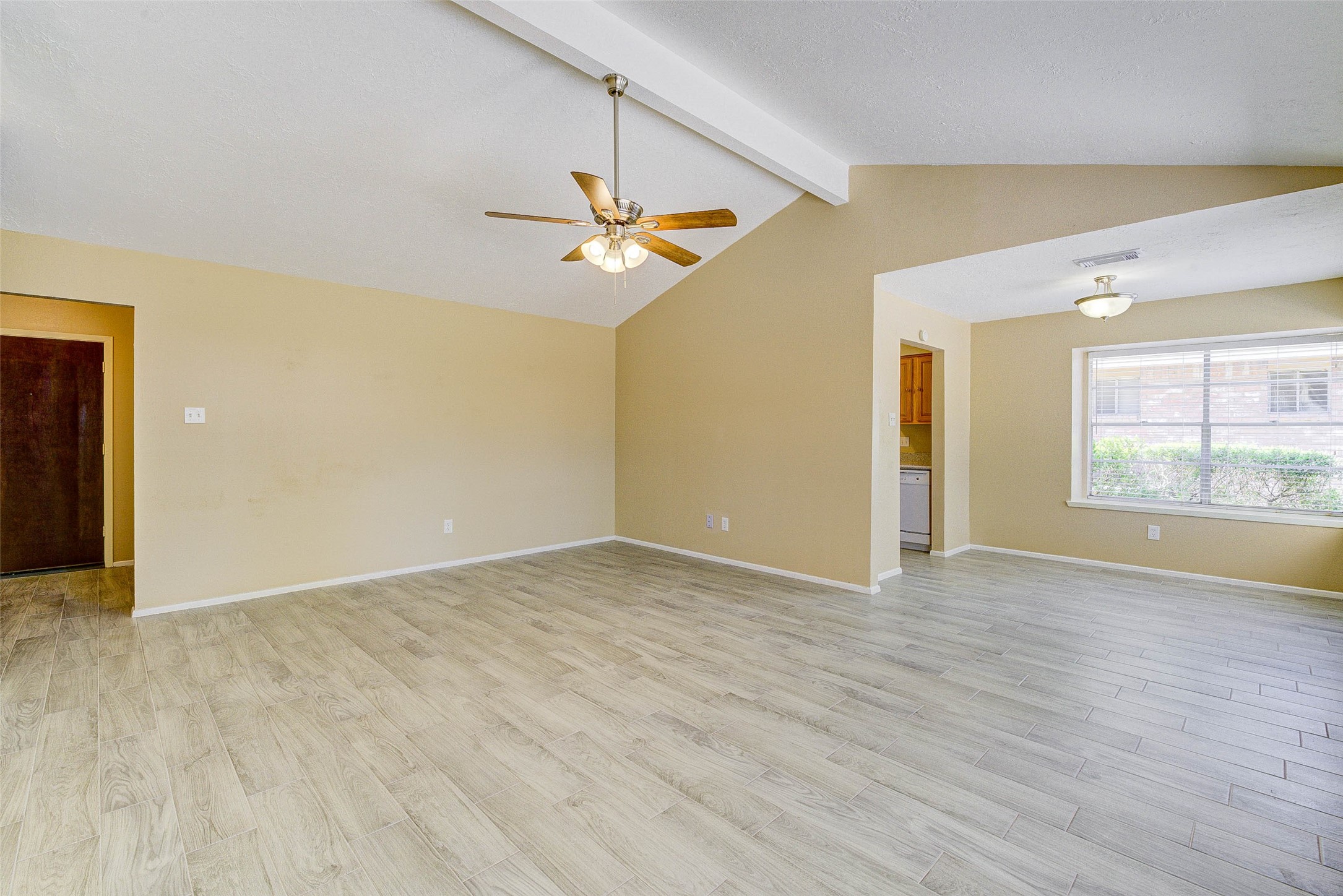 23114 Ludgate Drive Property Photo 32