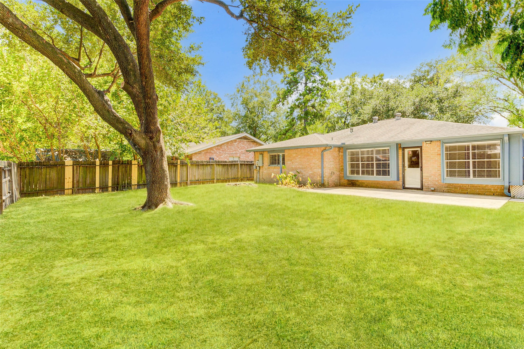 23114 Ludgate Drive Property Photo 42