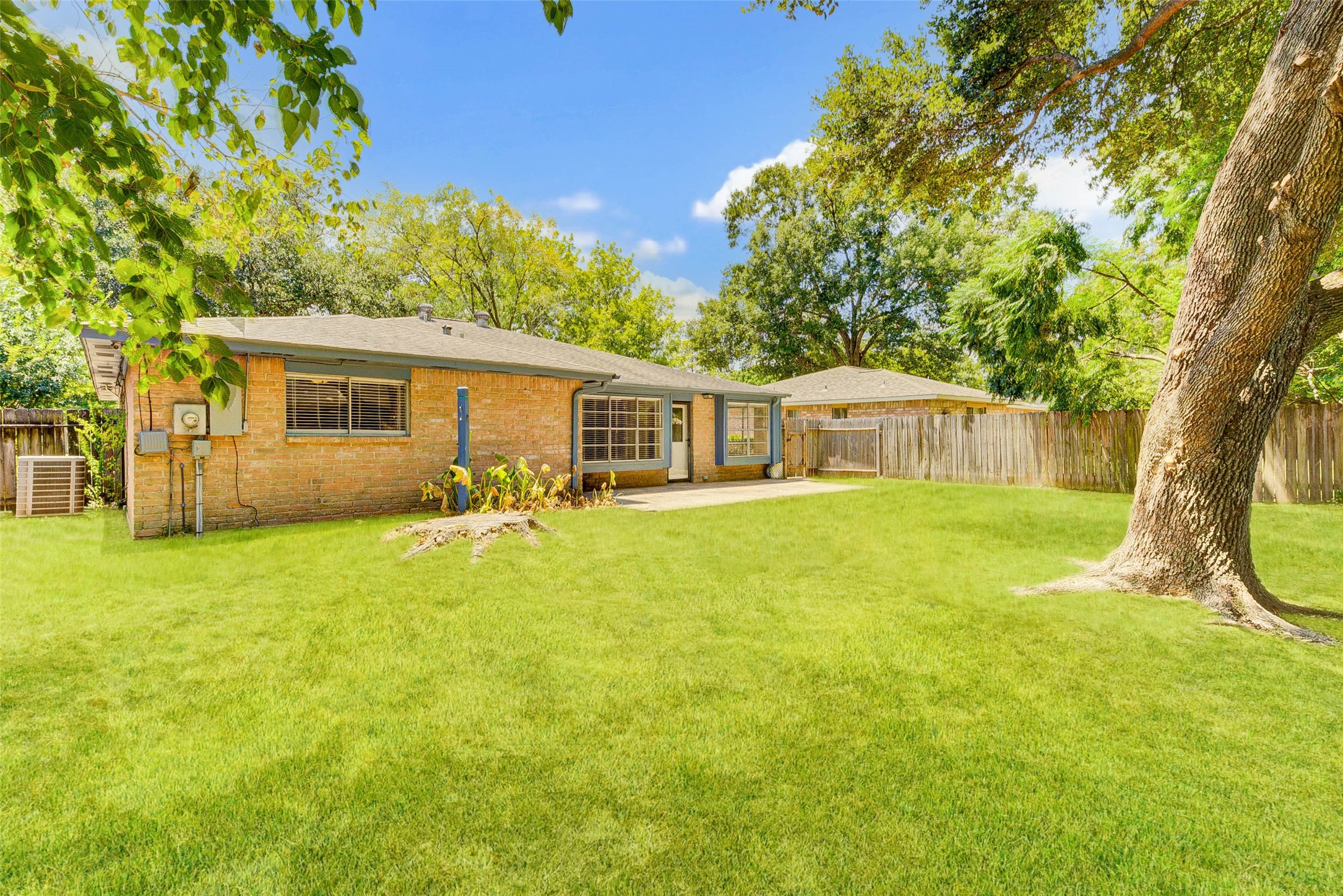 23114 Ludgate Drive Property Photo 46
