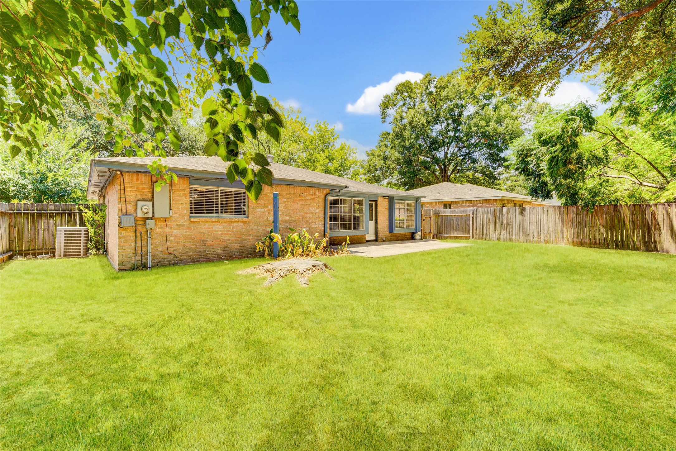 23114 Ludgate Drive Property Photo 47