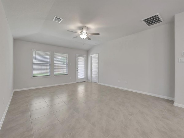 18564 Meadow Point Lane Property Photo 10