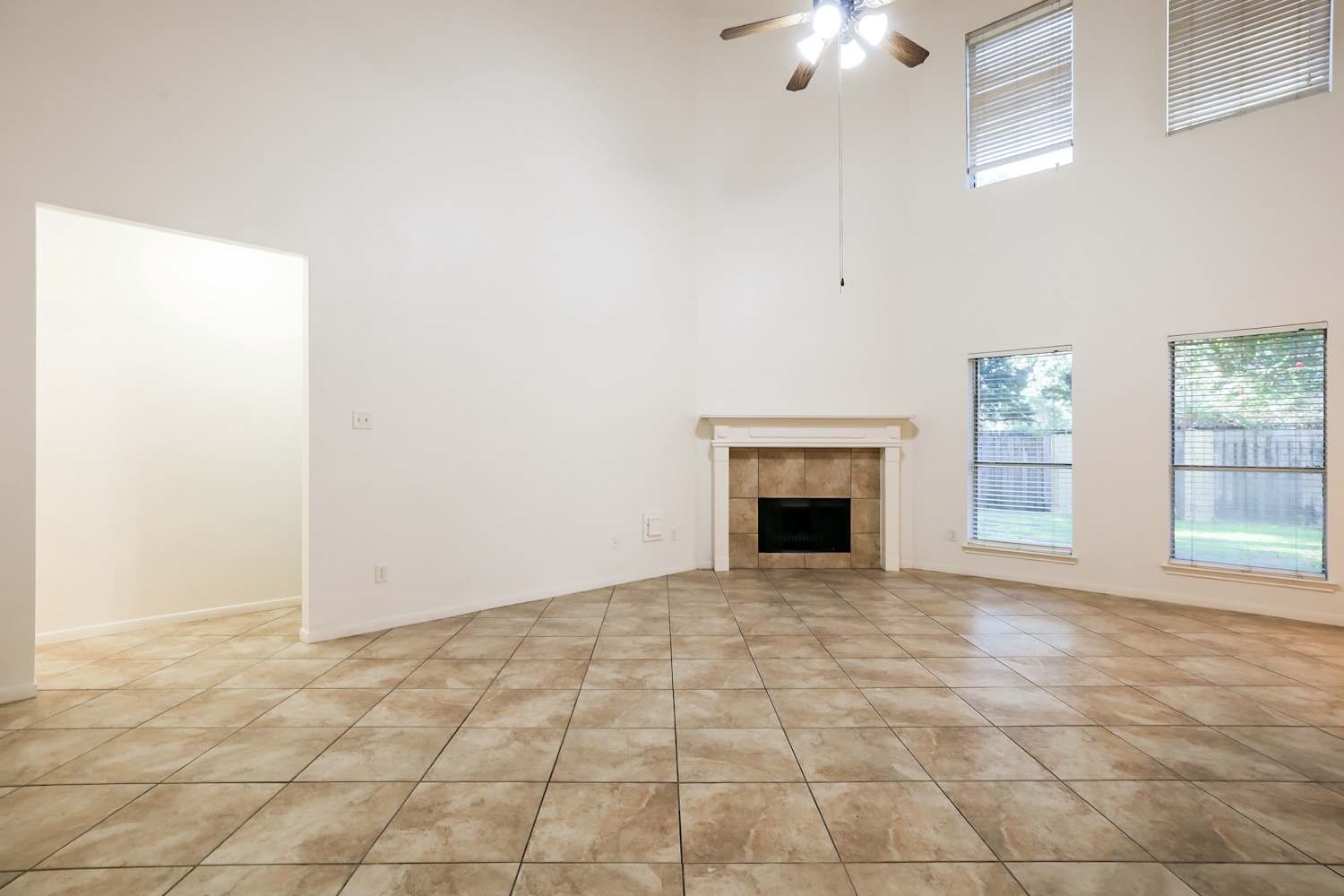 8618 Discus Drive Property Photo 4