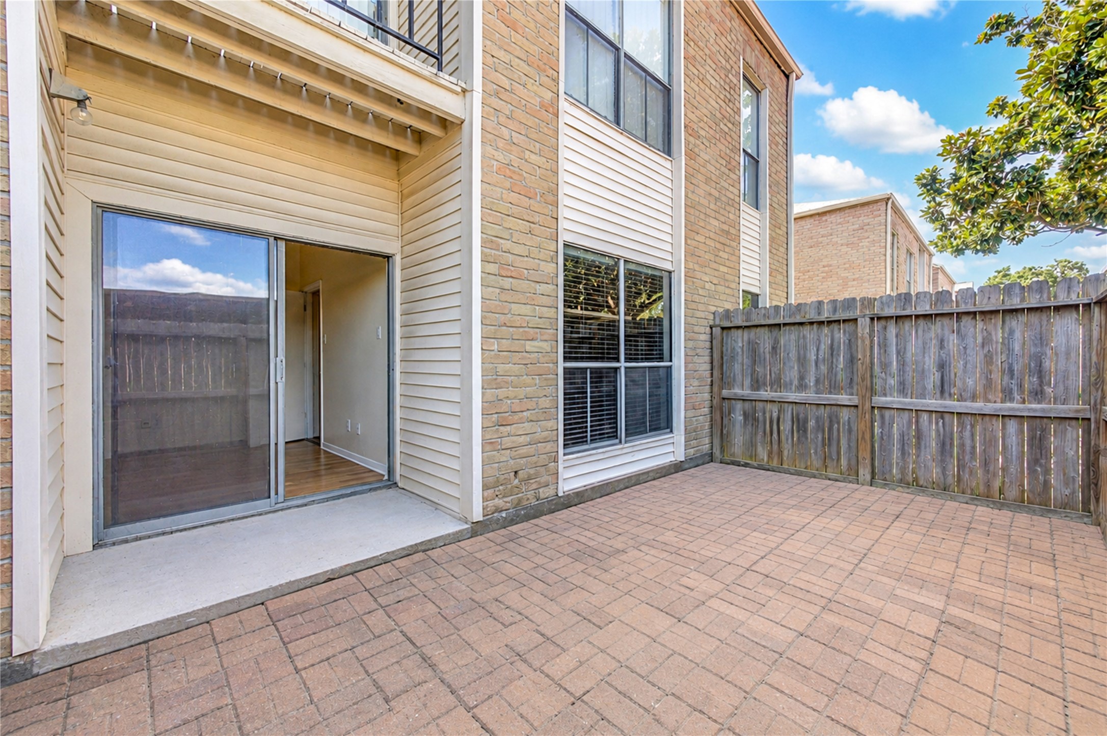 3741 Thistlemont Drive Property Photo 23