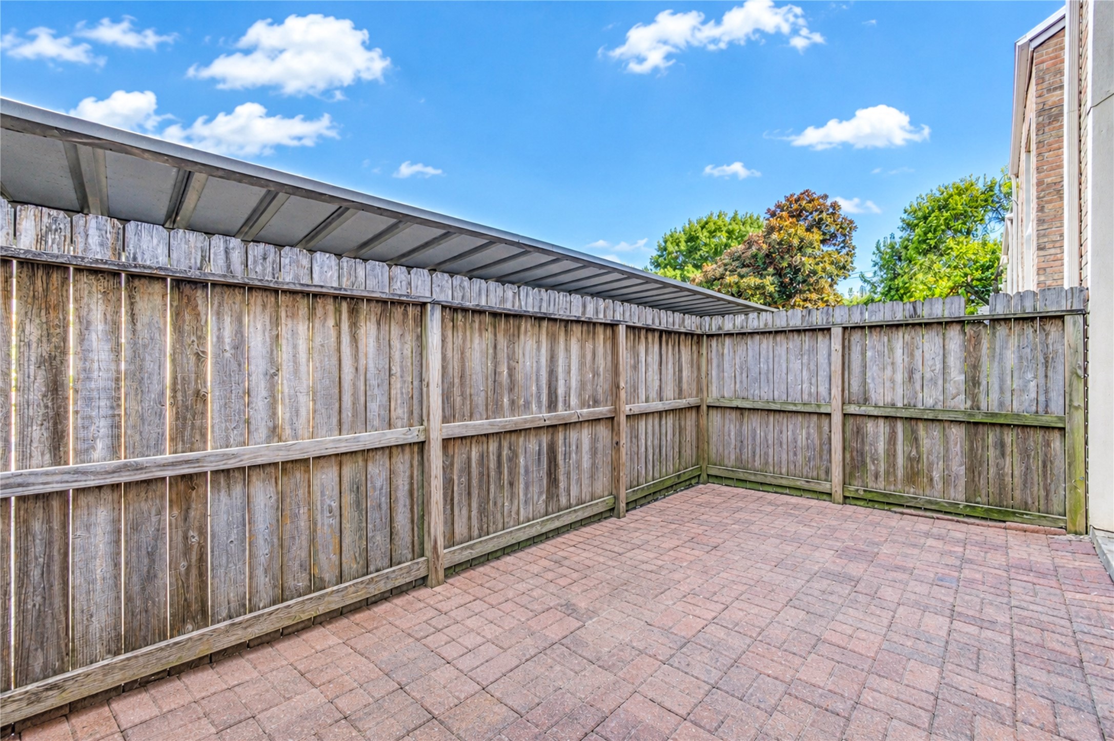 3741 Thistlemont Drive Property Photo 25