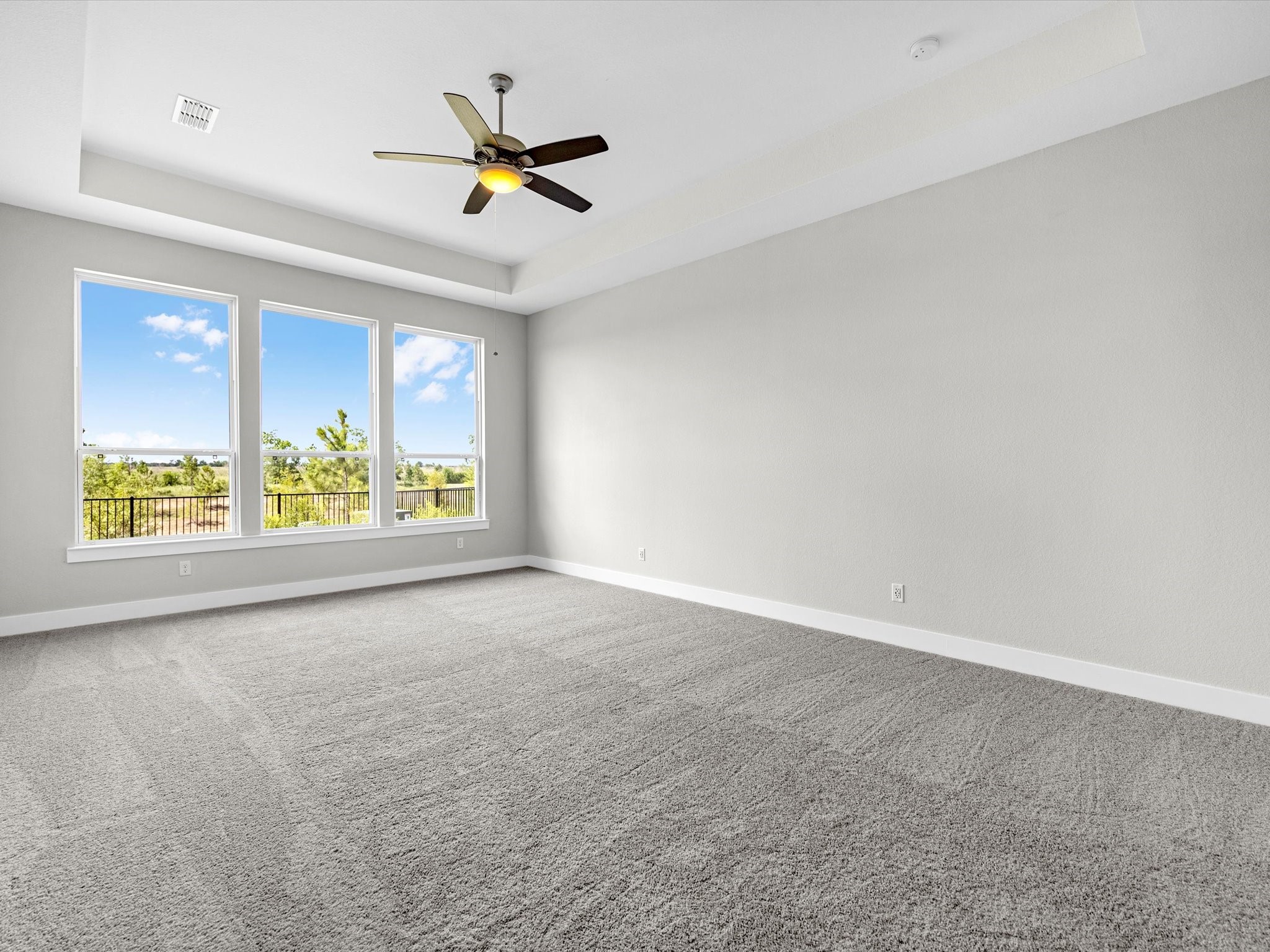 10506 Shoreline Sedge Lane Property Photo 9