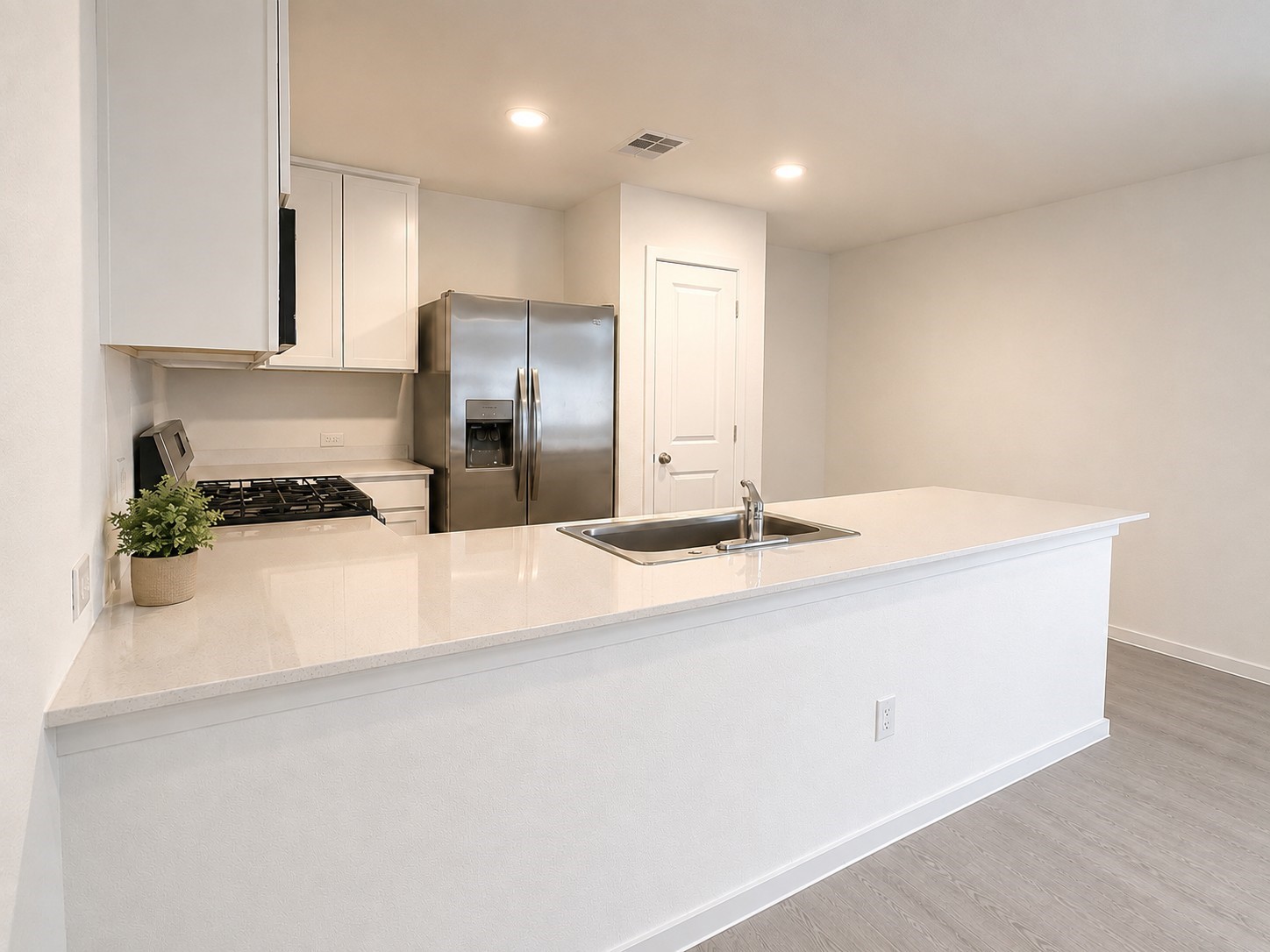 1520 Sunset Ridge Drive Property Photo 7