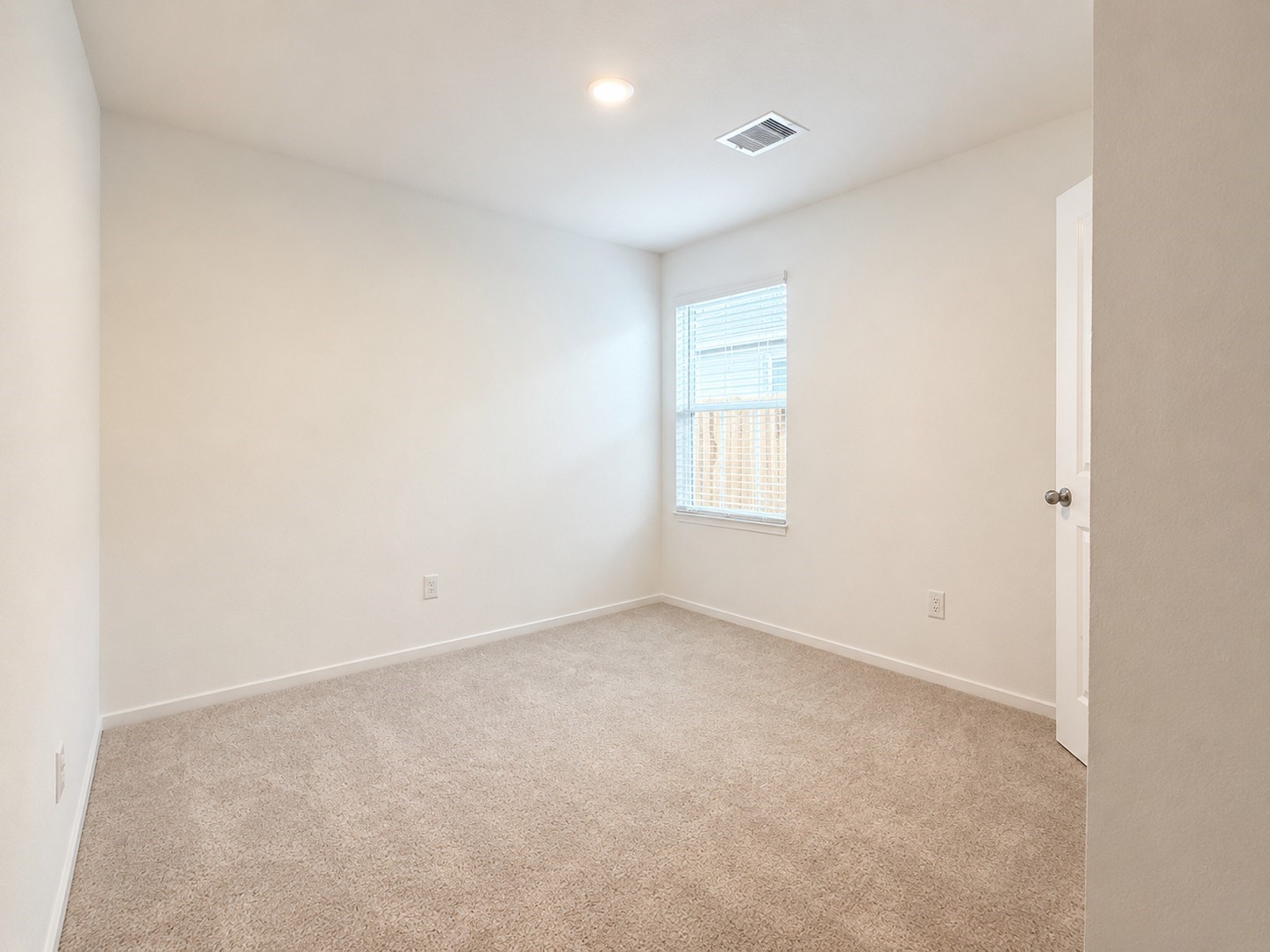 1520 Sunset Ridge Drive Property Photo 8