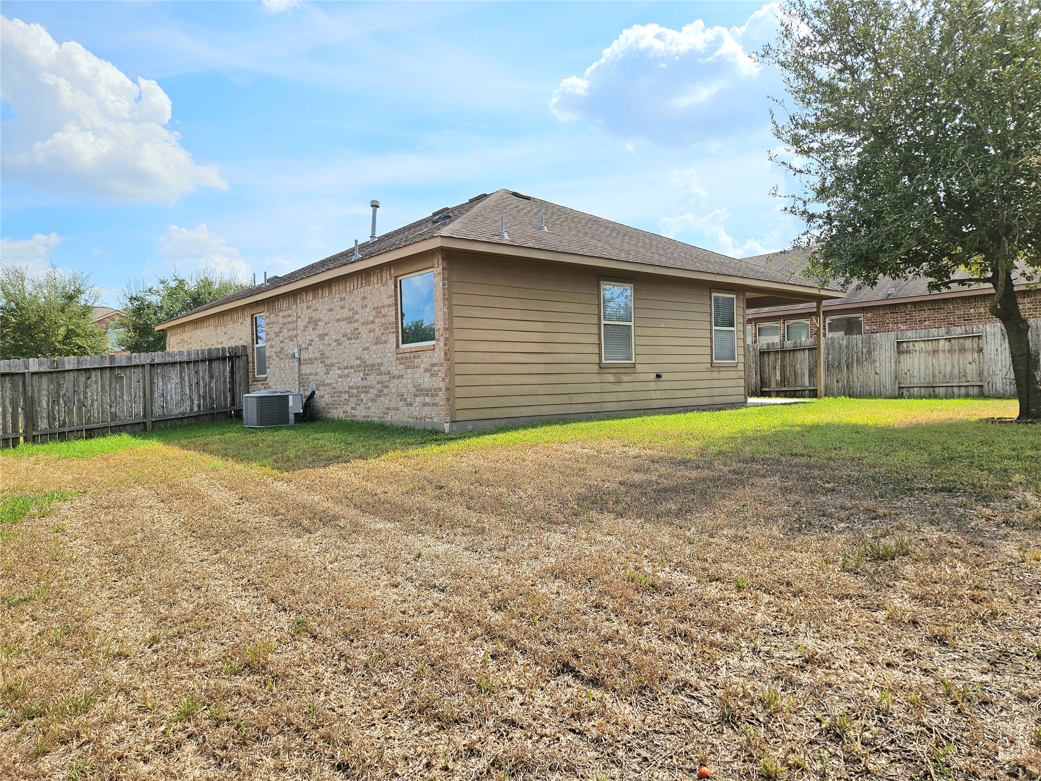 3423 Daniel Falls Lane Property Photo 20