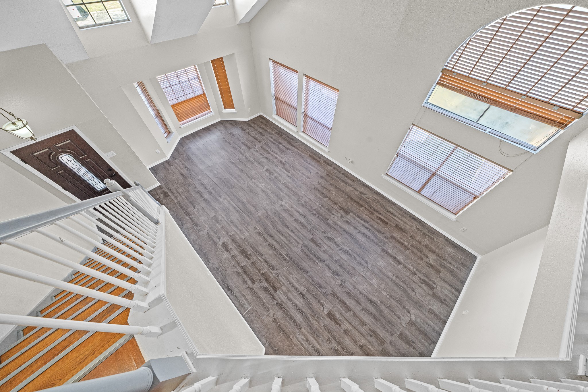 11123 Gatesden Drive Property Photo 15