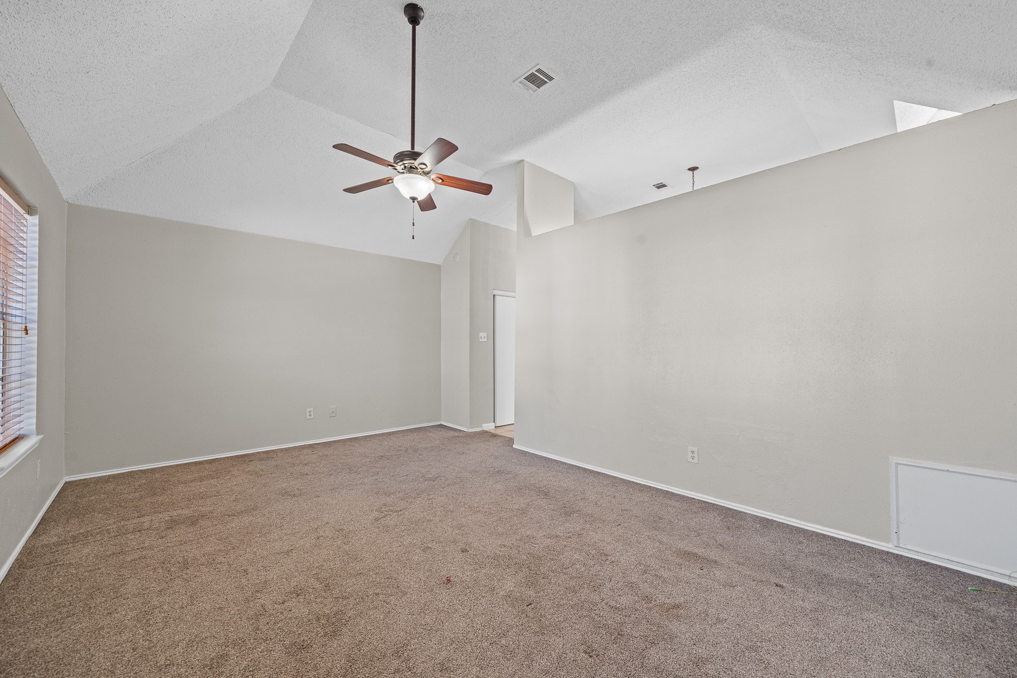 11123 Gatesden Drive Property Photo 21