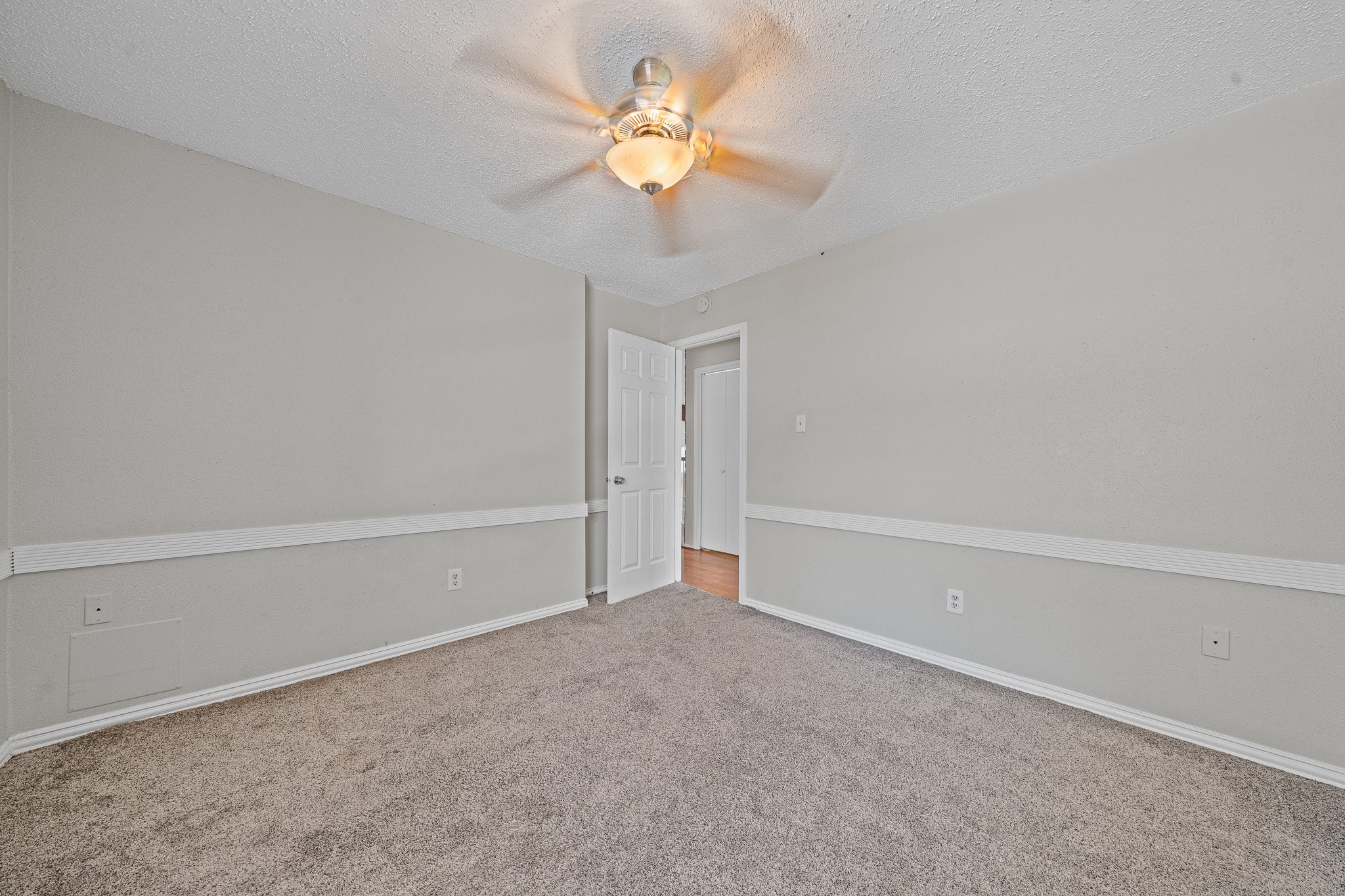 11123 Gatesden Drive Property Photo 24