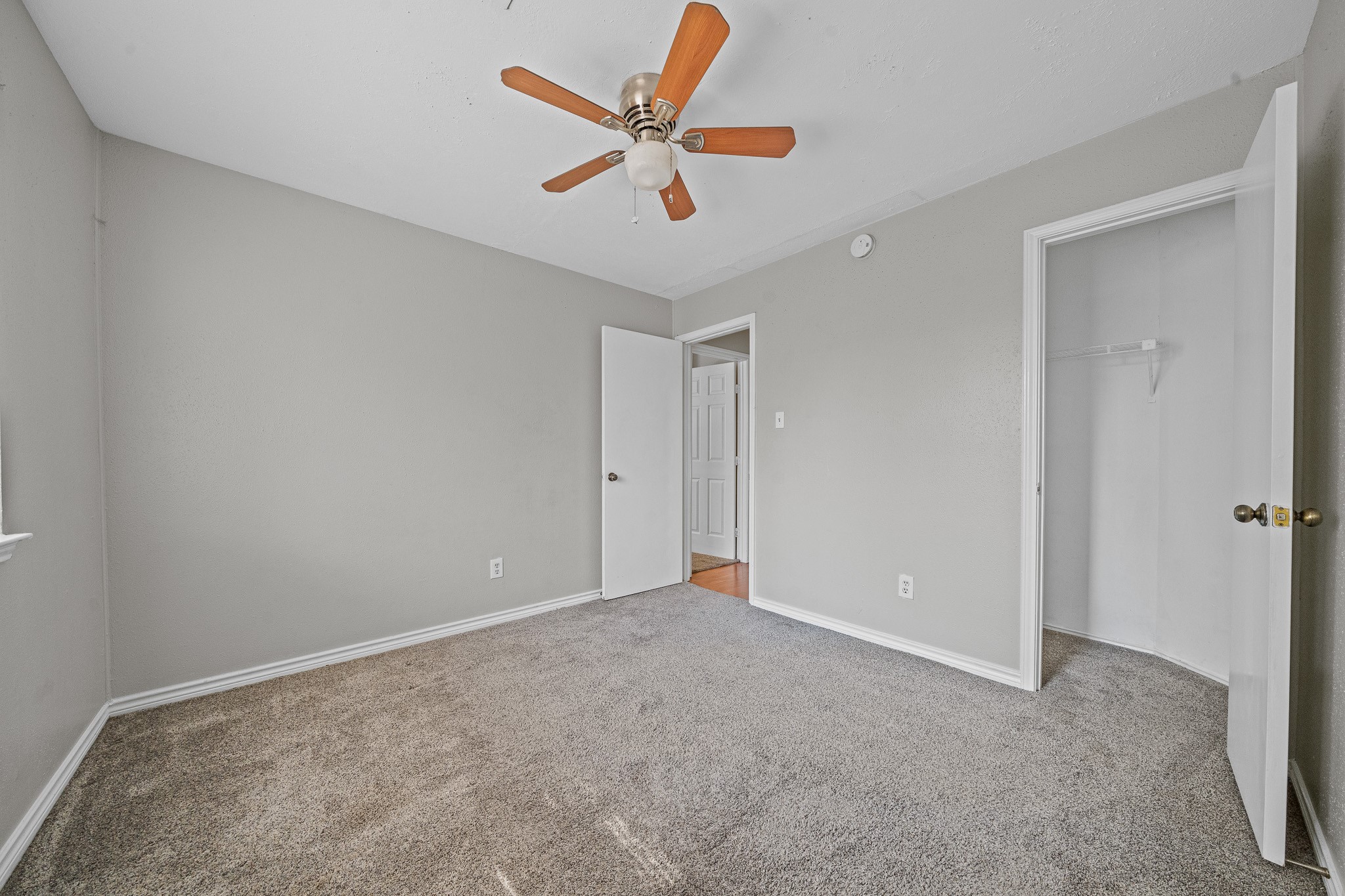 11123 Gatesden Drive Property Photo 26