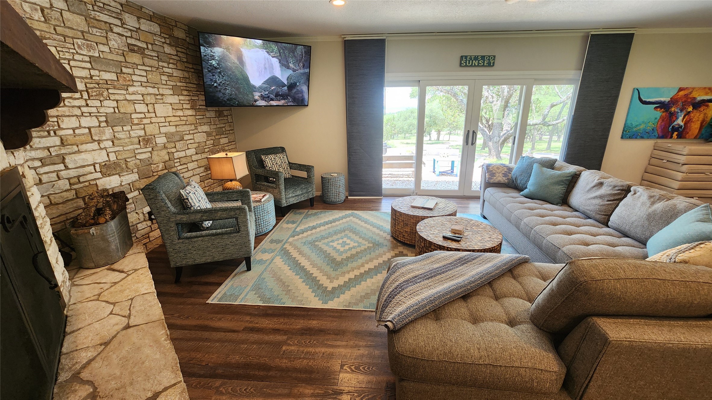 2055 Island View Property Photo 7
