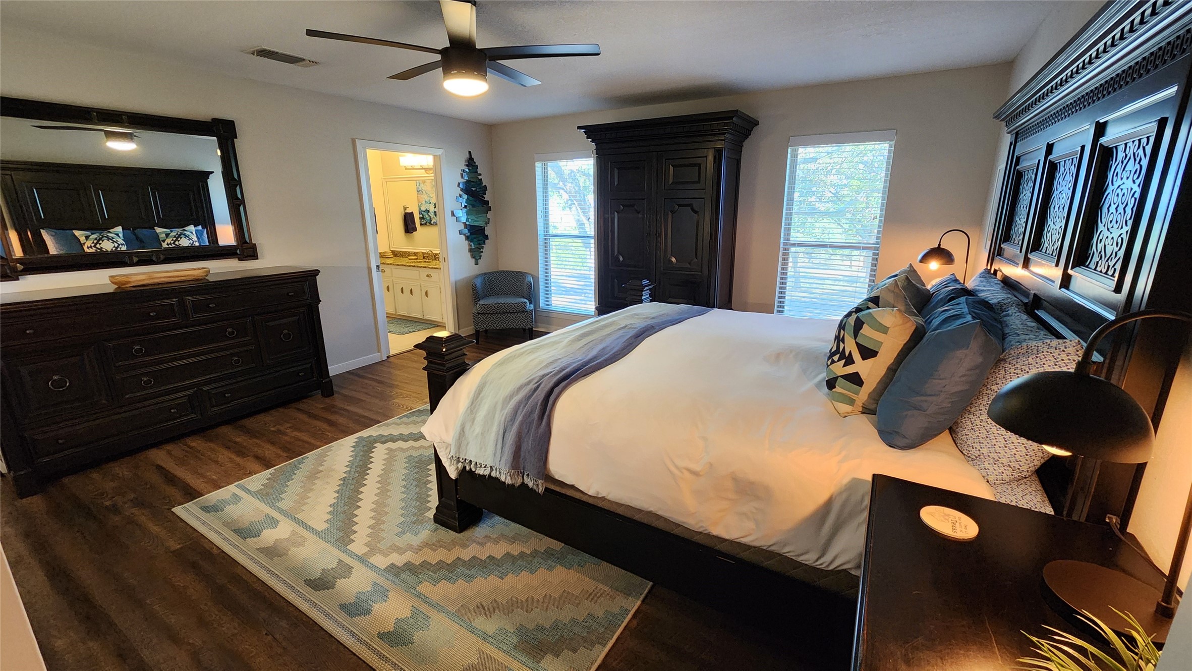 2055 Island View Property Photo 15