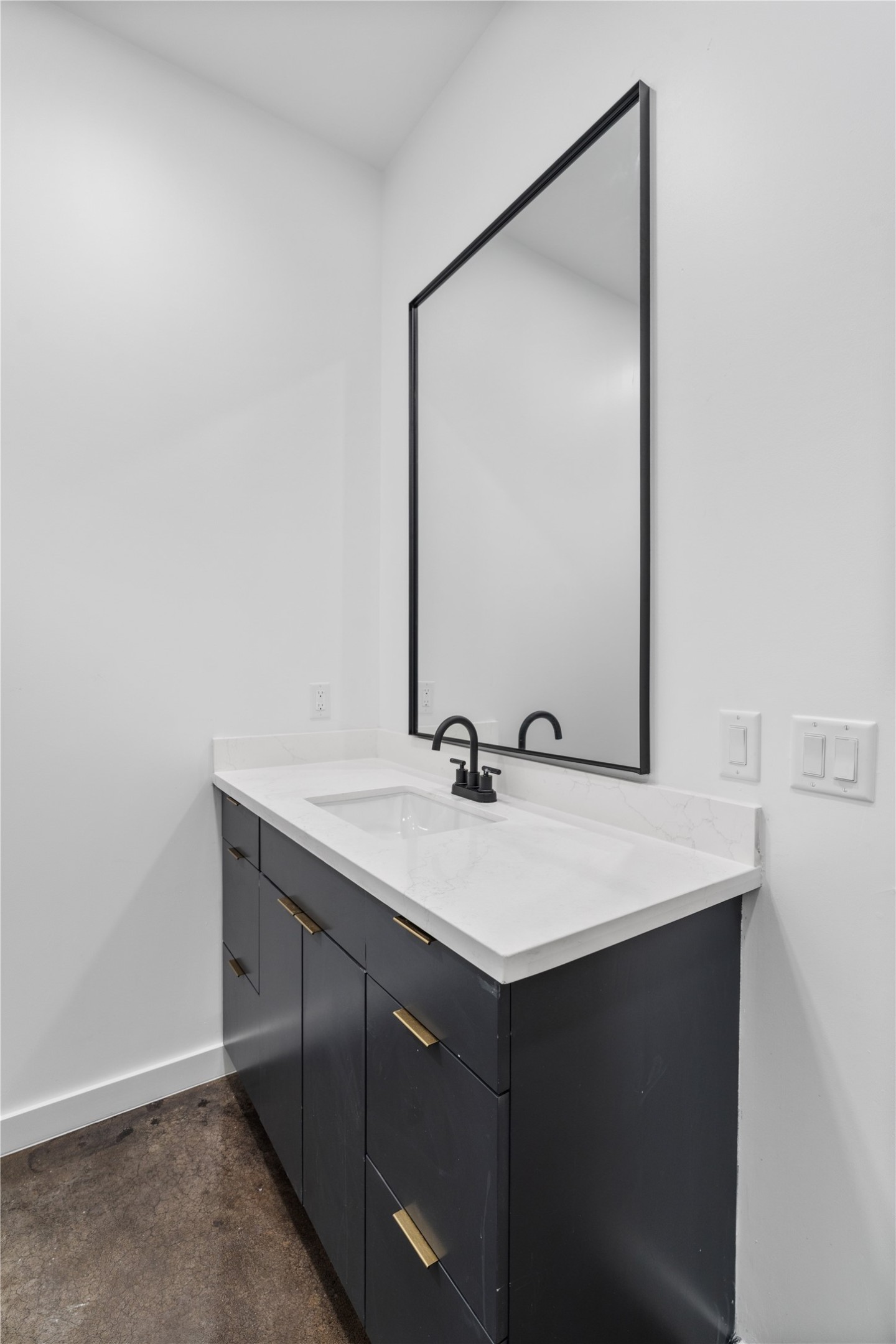 3401 Louisiana Street 202 Property Photo 13