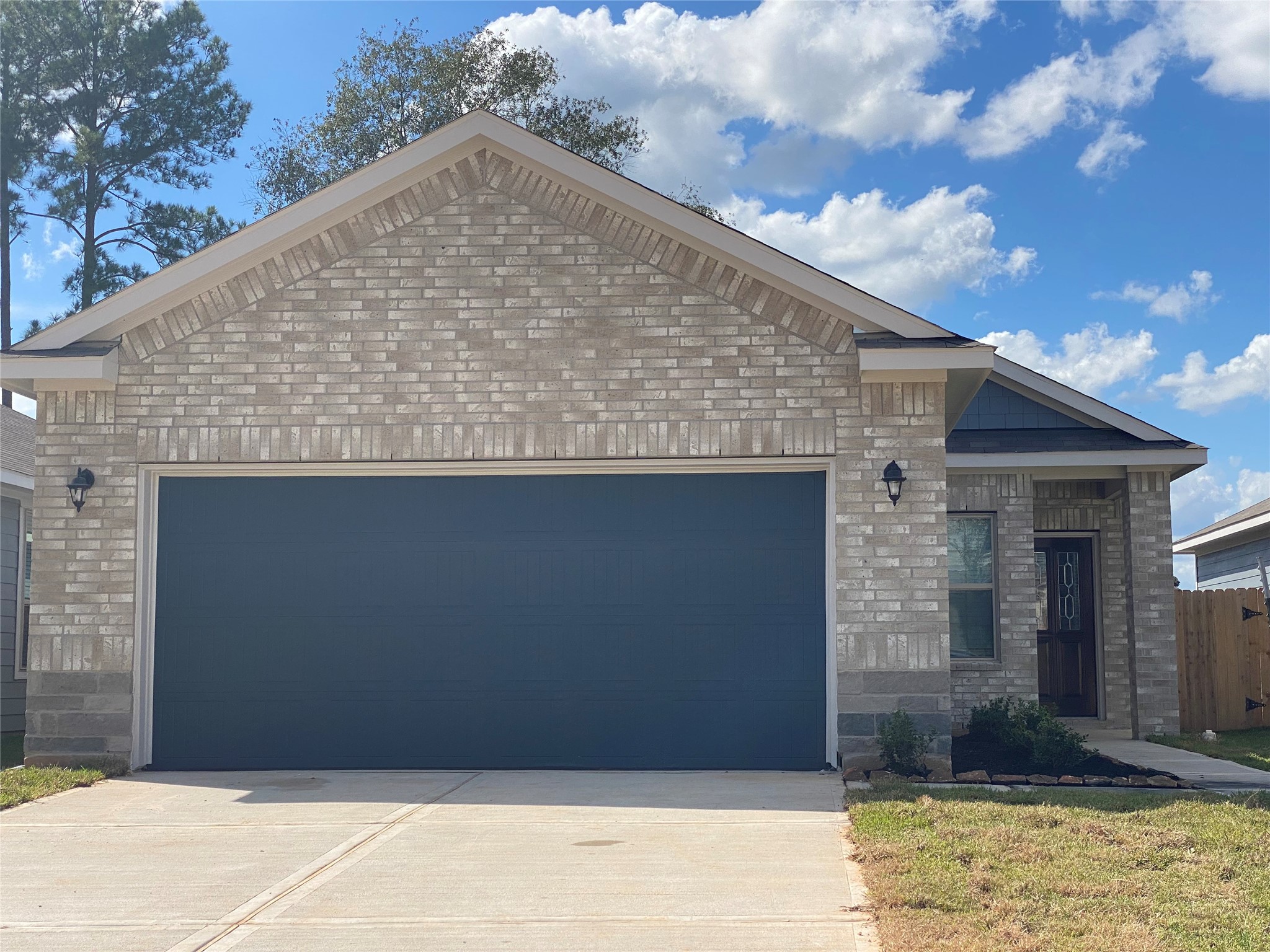 25747 Hickory Pecan Trail Property Photo 1