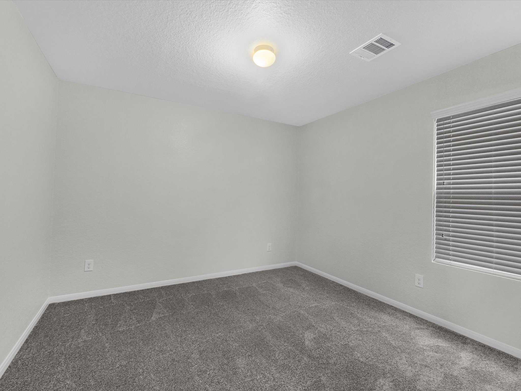 2136 Pacific Loon Lane Property Photo 21