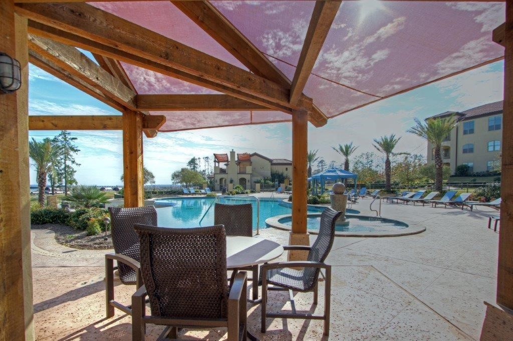 17040 Fm 1097 5201 Property Photo 4