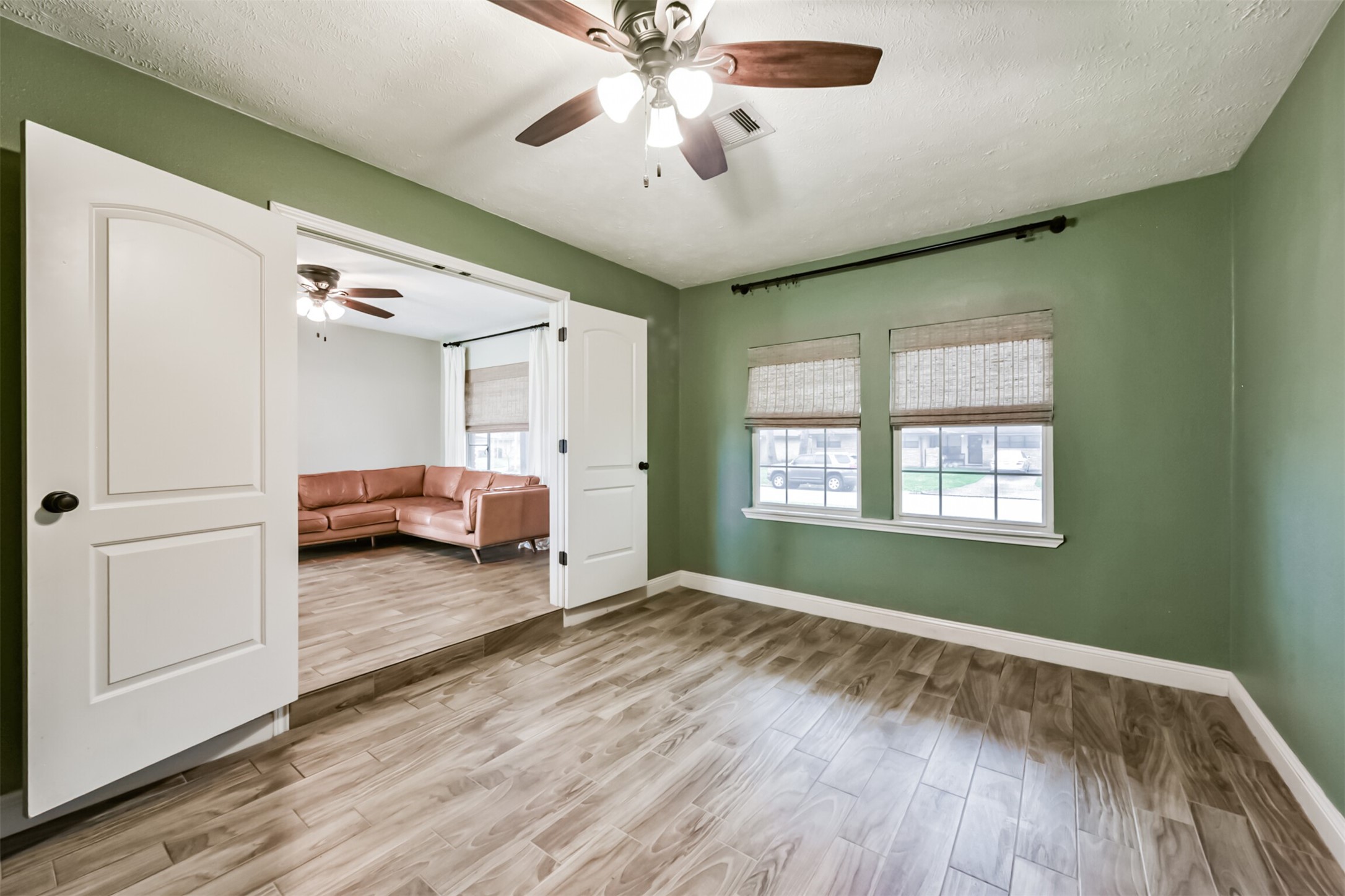 1502 Ansbury Drive Property Photo 15
