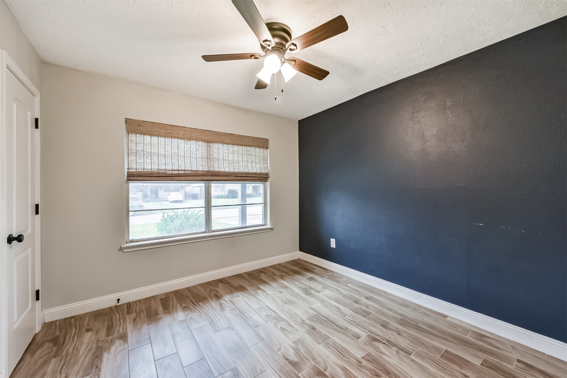 1502 Ansbury Drive Property Photo 24