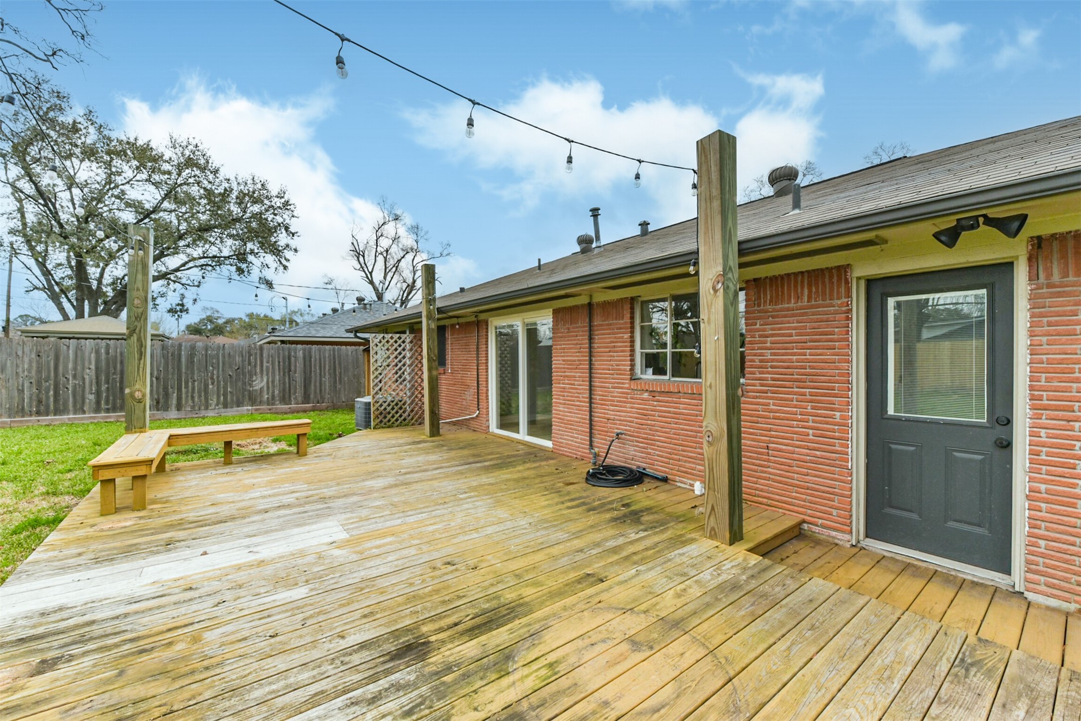 1502 Ansbury Drive Property Photo 29