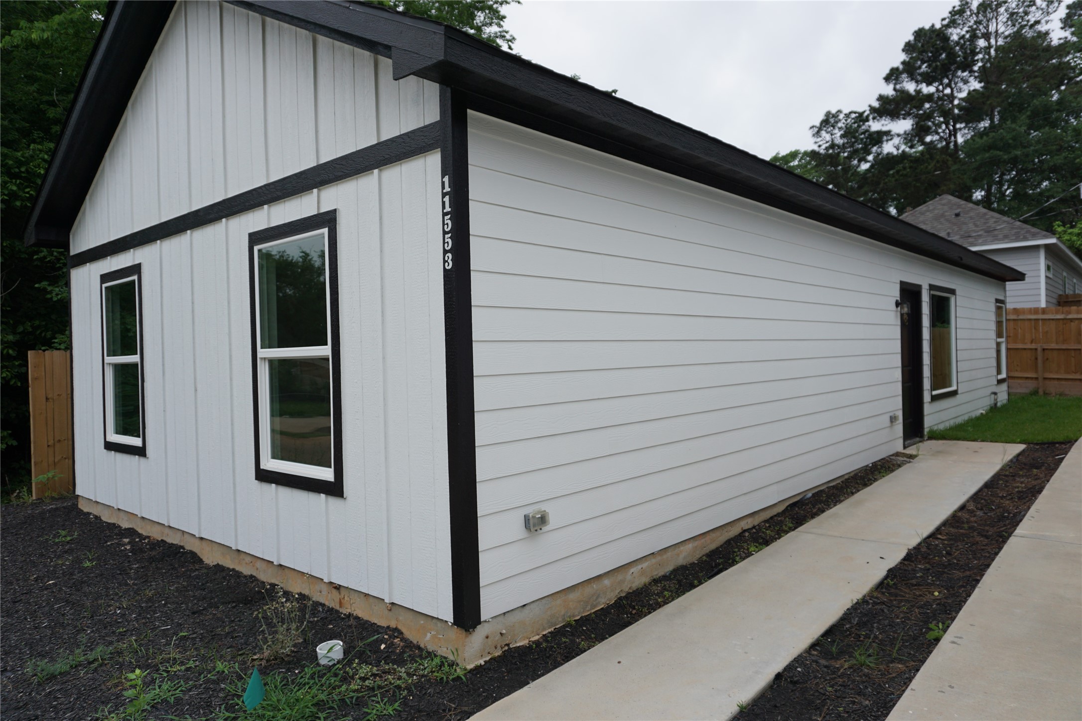 9766 Black Gum Street Property Photo 2
