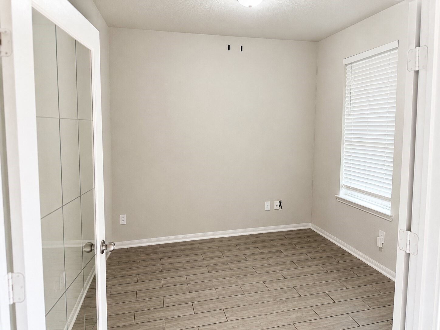 20926 Running Moon Trail Property Photo 3