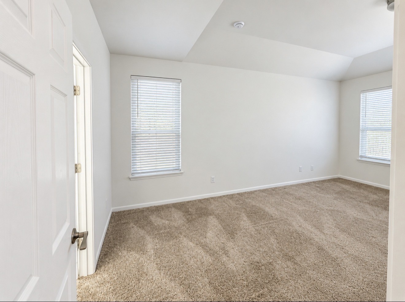 20926 Running Moon Trail Property Photo 8