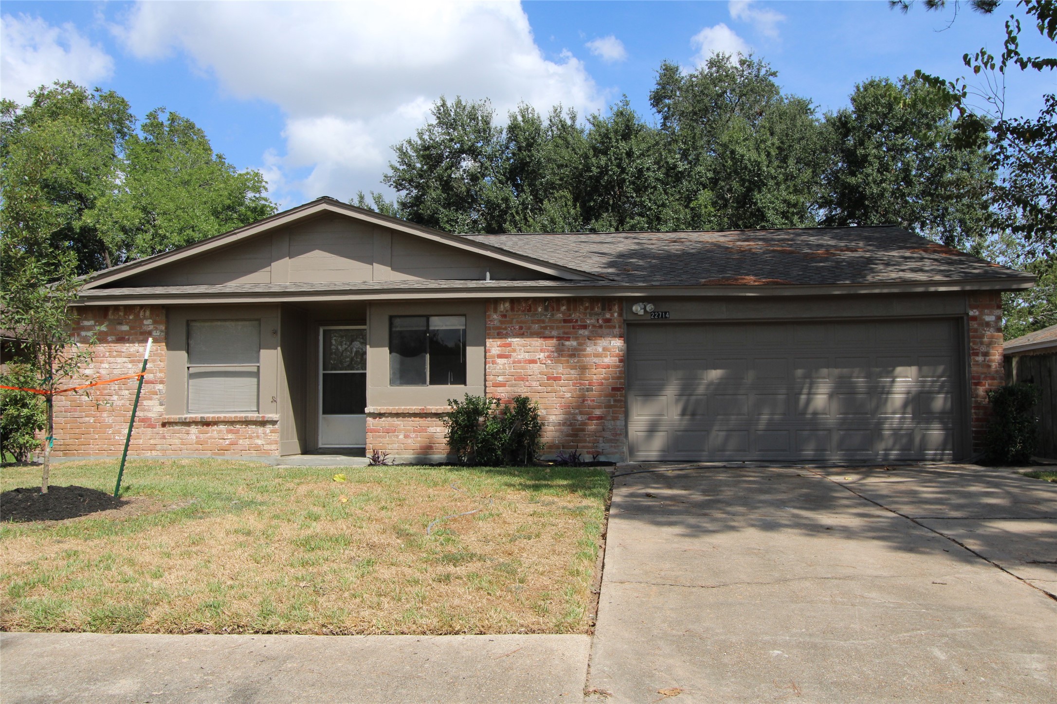 22714 Braken Carter Lane Property Photo 1