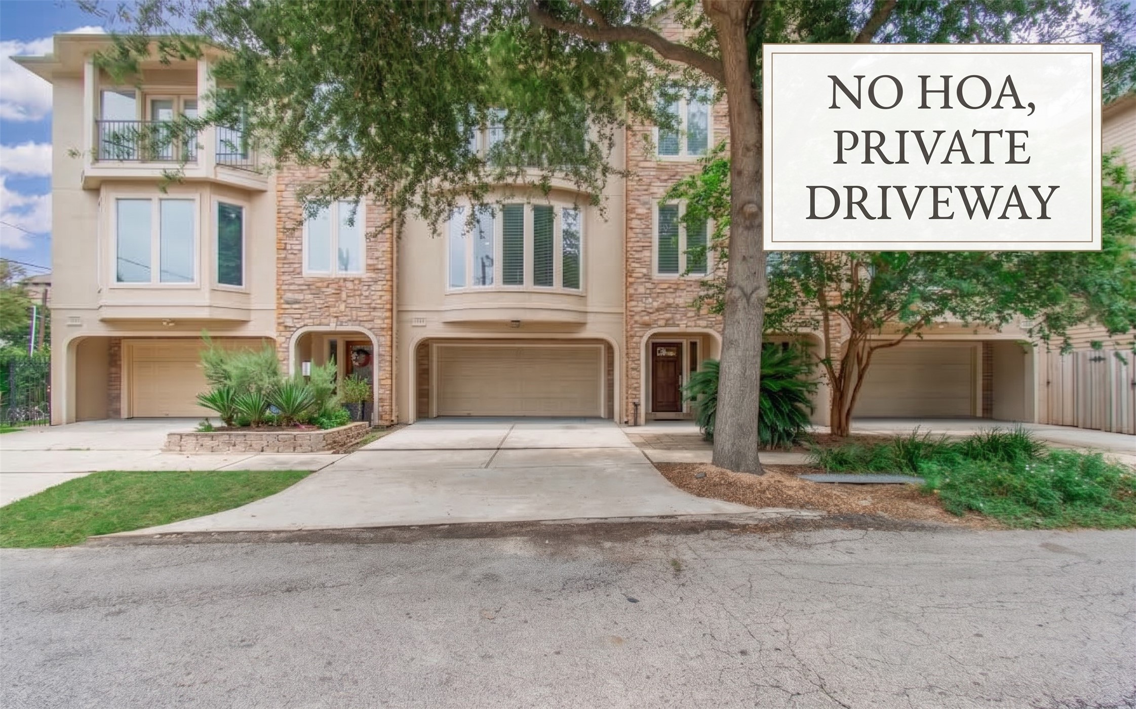 1318 Goliad Street Property Photo 1