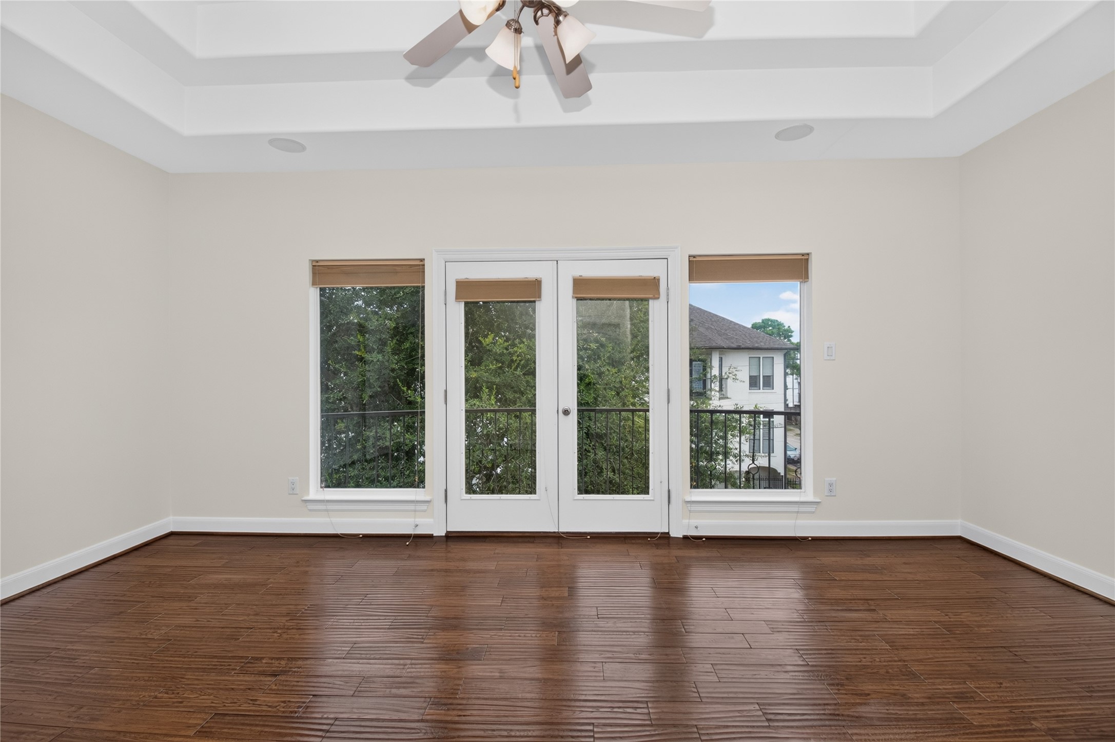 1318 Goliad Street Property Photo 20