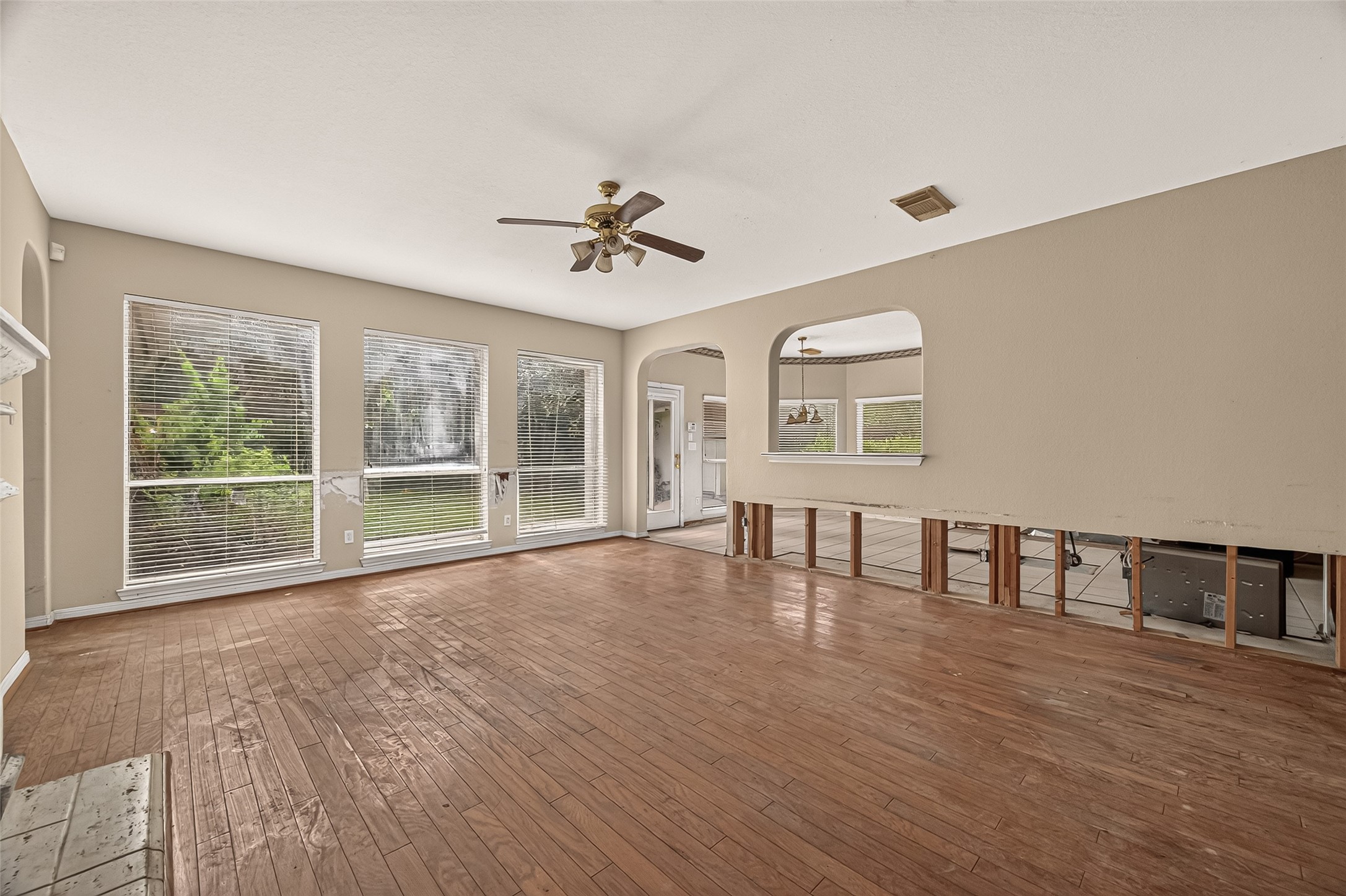 2602 Pinebend Drive Property Photo 8