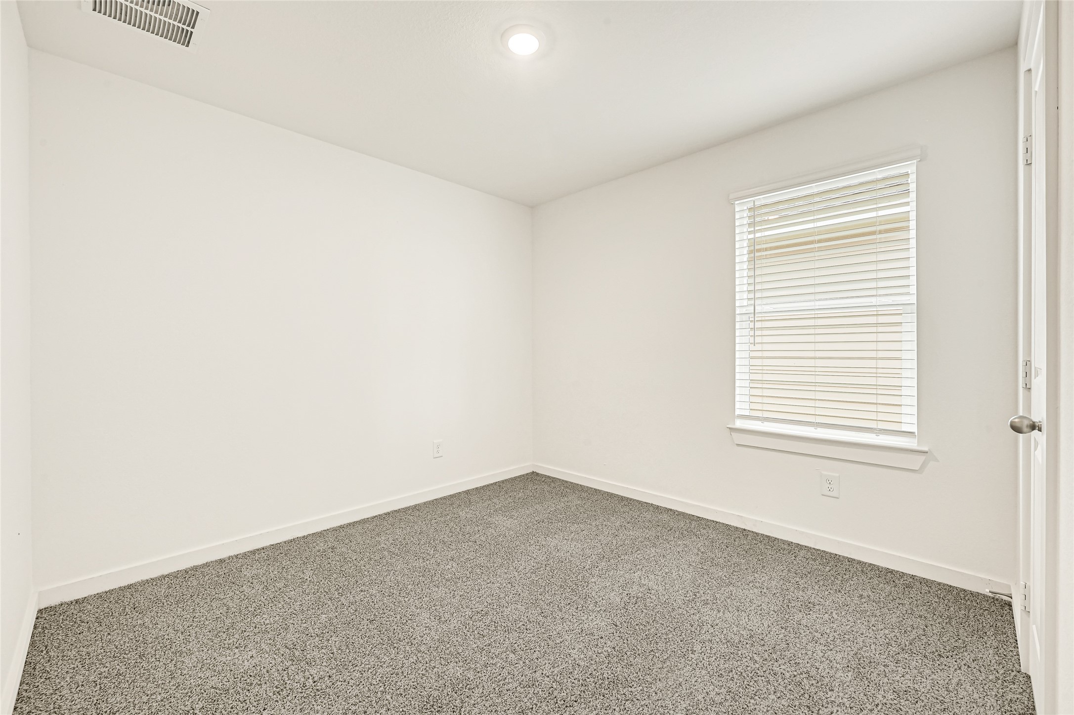 6718 Canyon Breeze Drive Property Photo 10