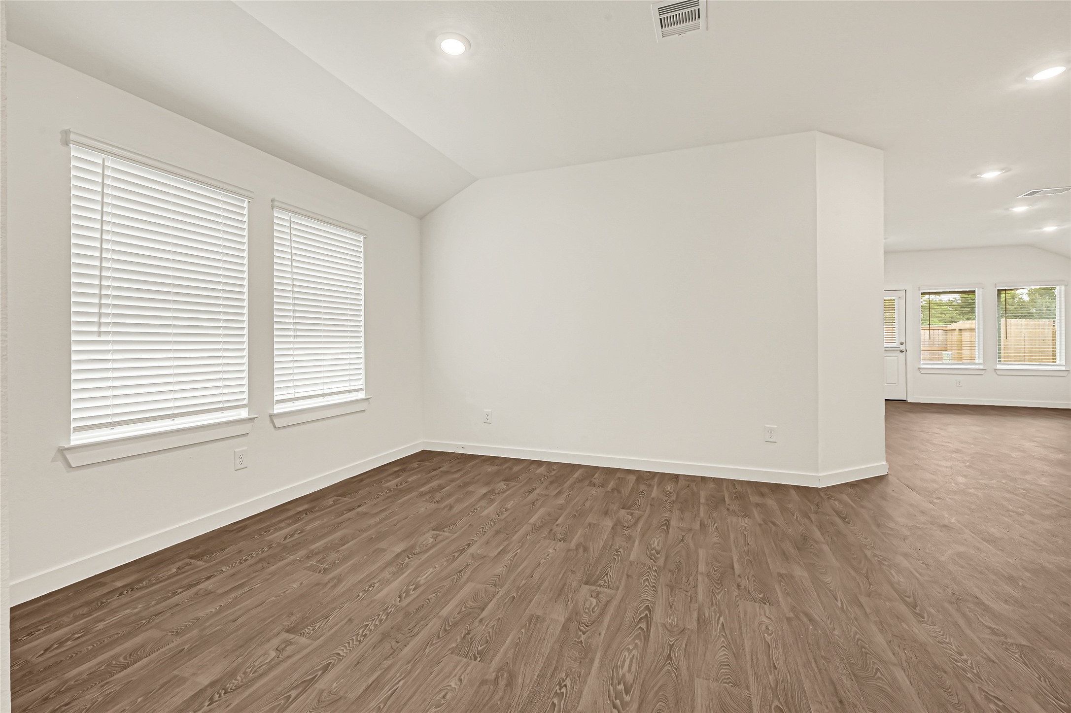 6718 Canyon Breeze Drive Property Photo 13