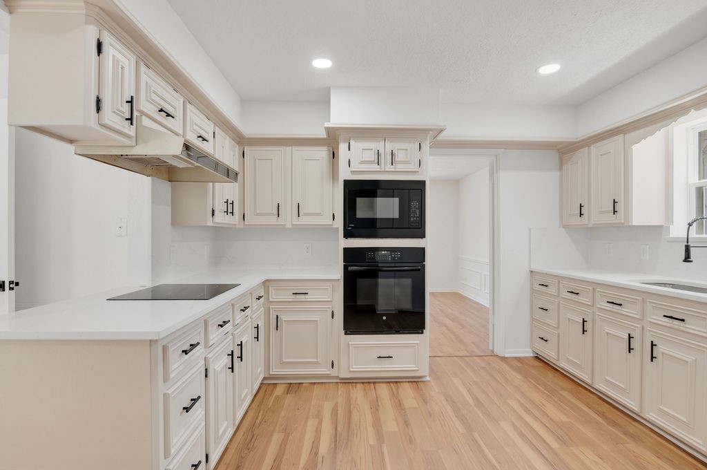17807 Asphodel Lane Property Photo 11