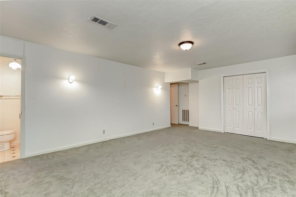 6831 Reed Road Property Photo 28