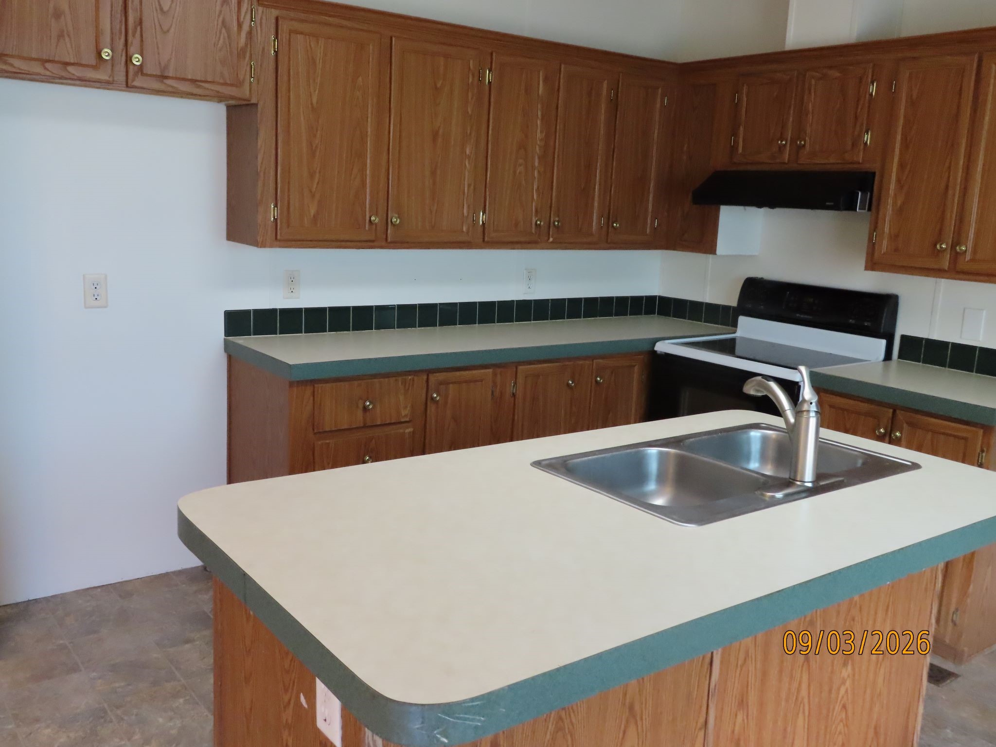 16448 Hill Country Drive Property Photo 4