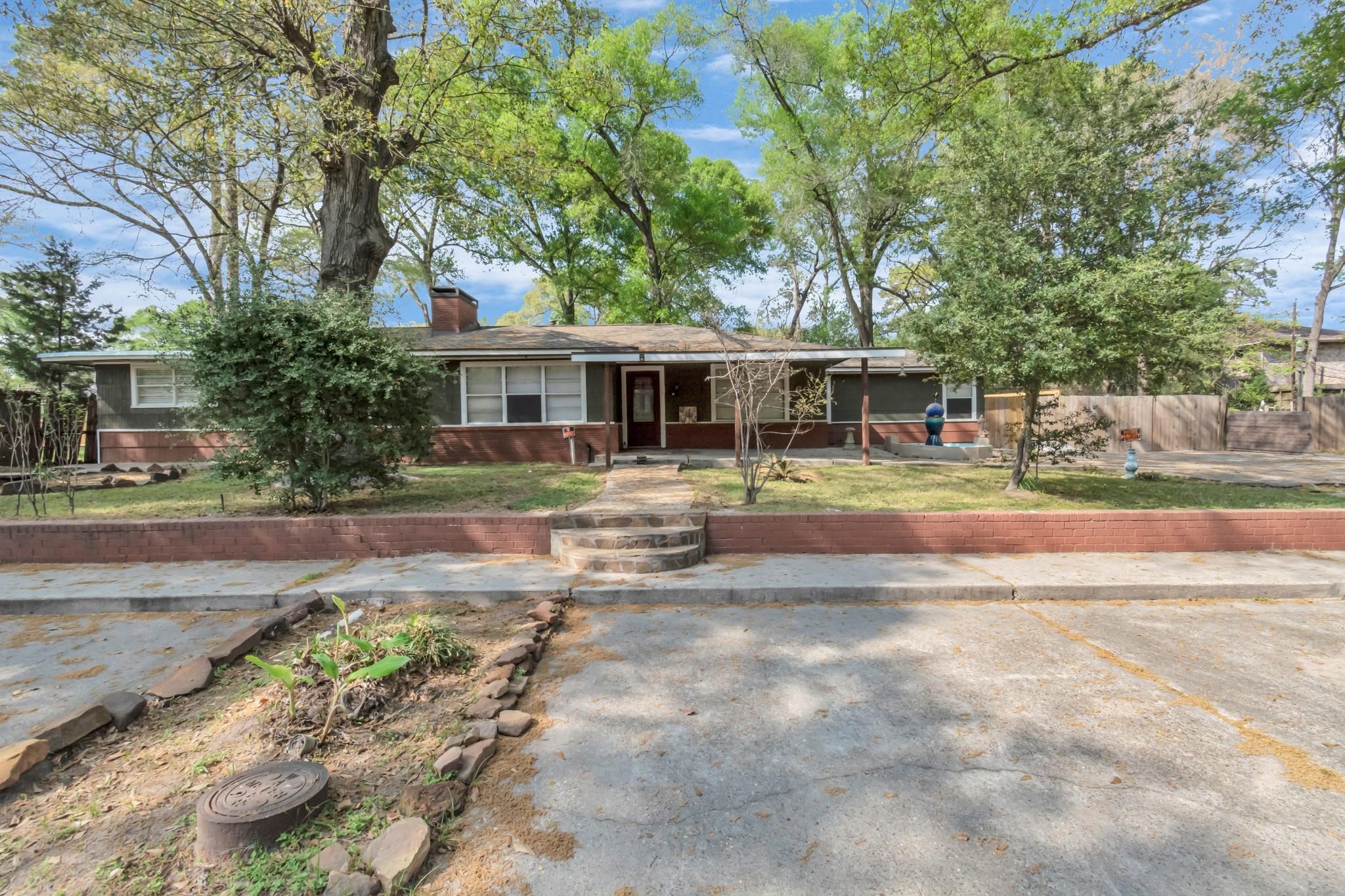 602 Everett Street Property Photo 46